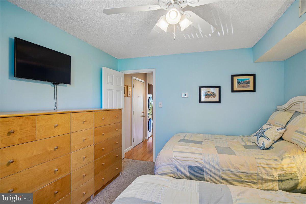 204 33RD STREET 30302