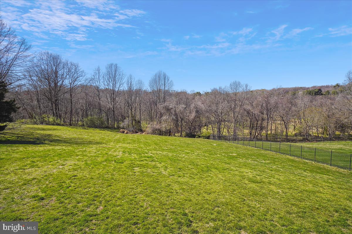 SADDLE RIDGE - Residential