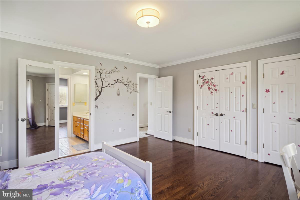 SADDLE RIDGE - Residential