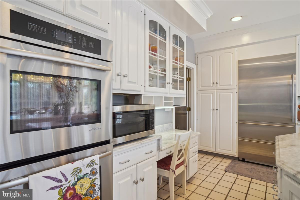 SADDLE RIDGE - Residential