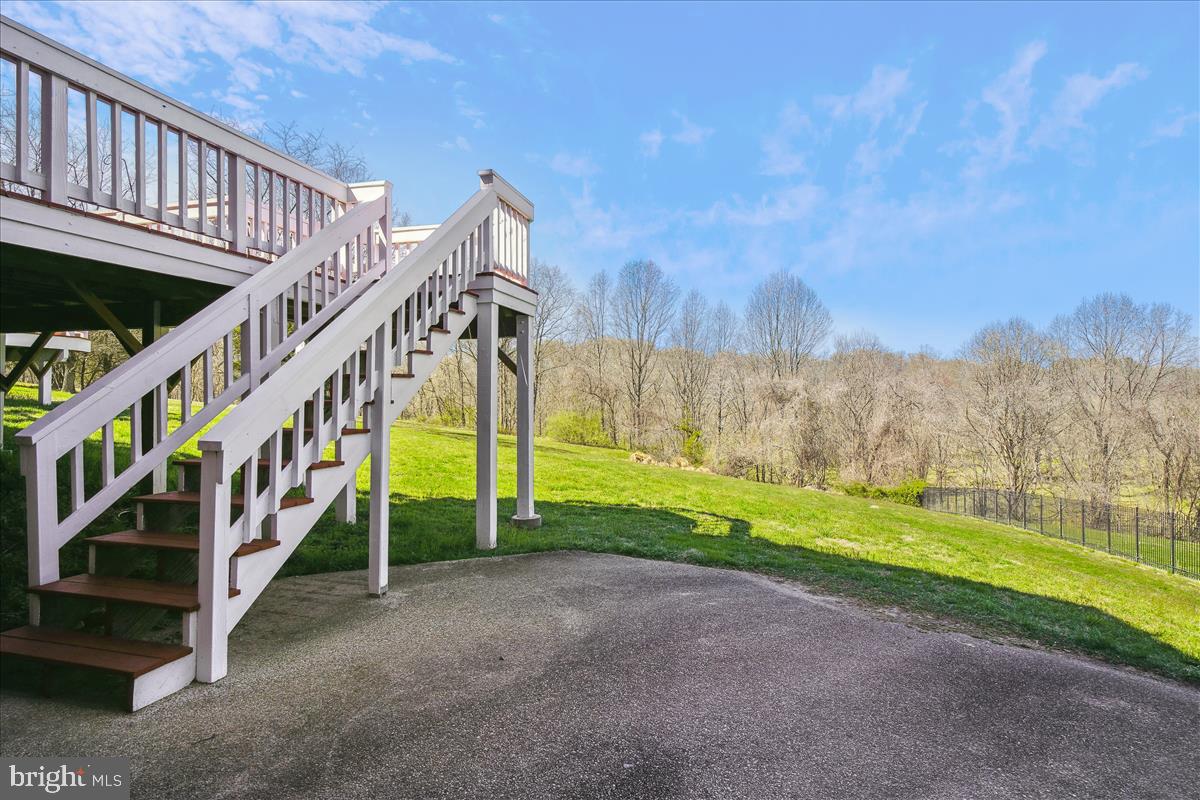 SADDLE RIDGE - Residential