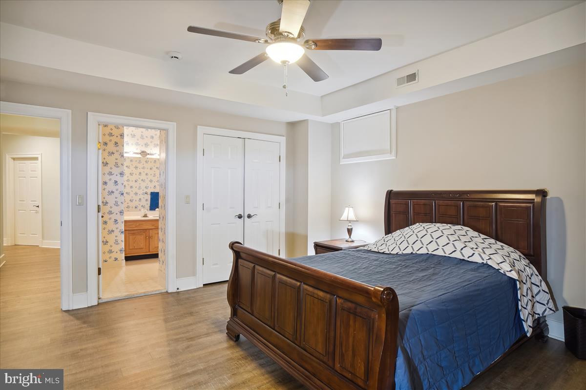 SADDLE RIDGE - Residential
