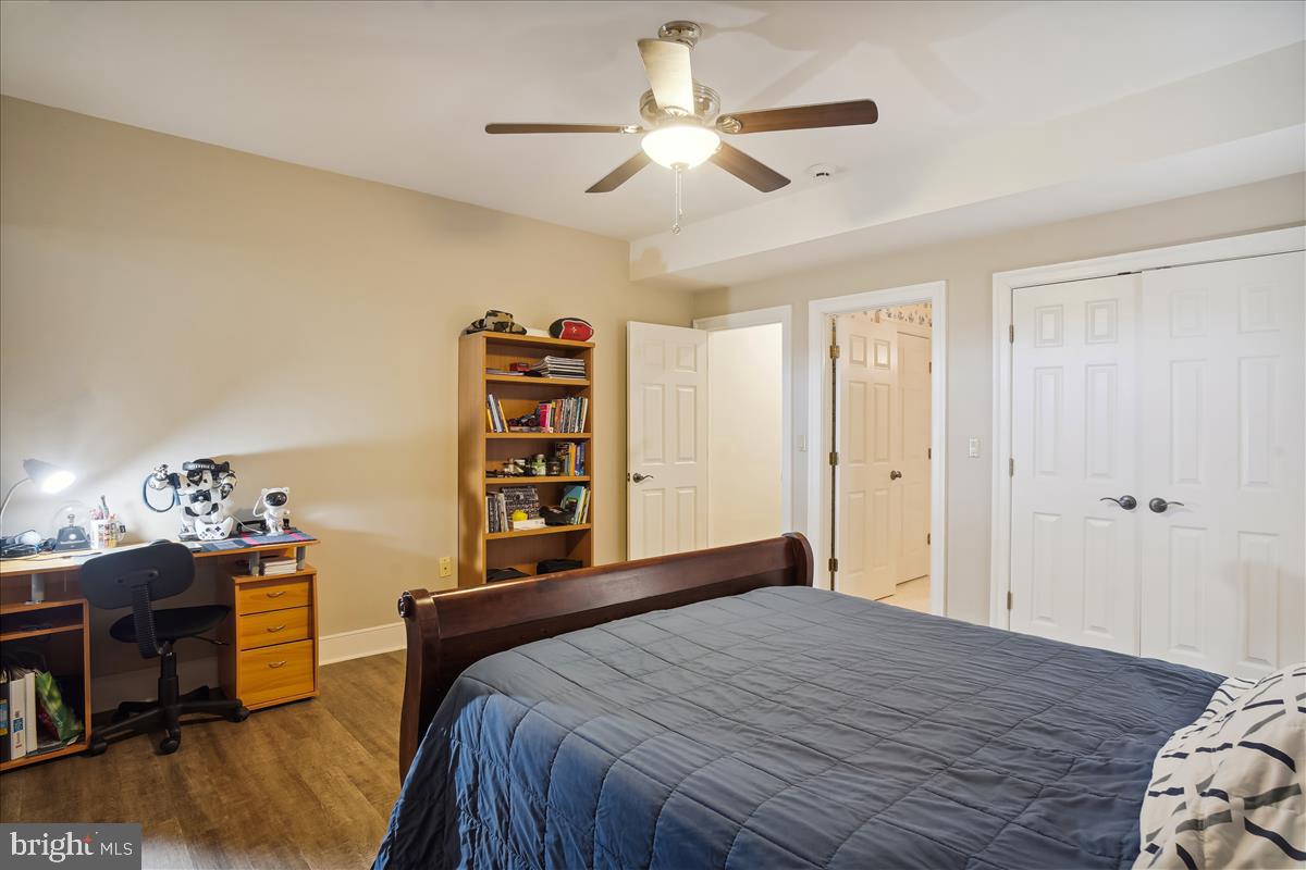 SADDLE RIDGE - Residential