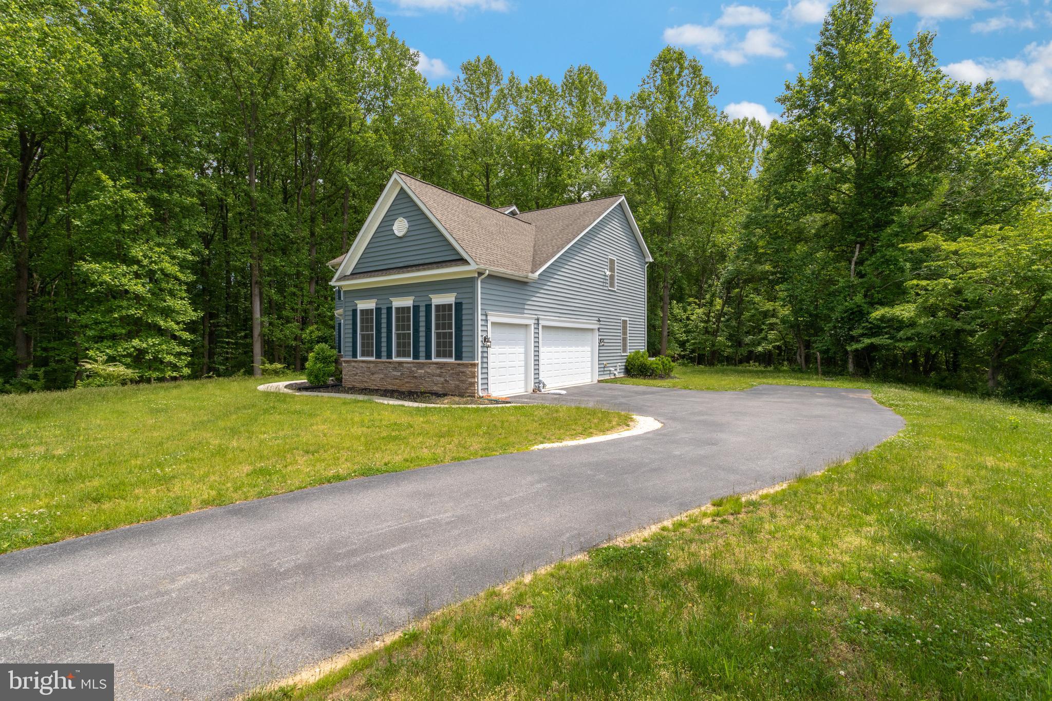 GRANITE RIDGE - Residential