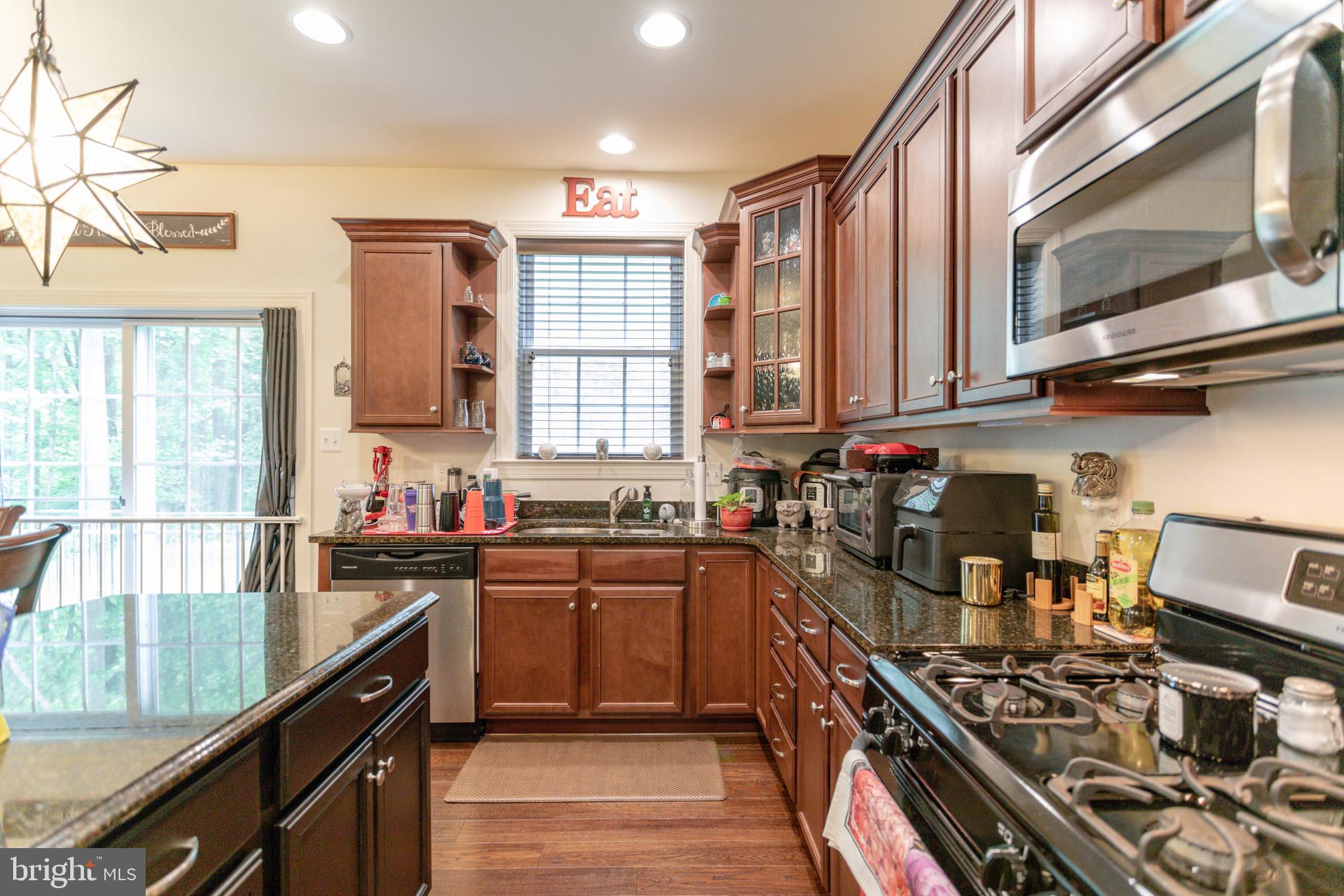 GRANITE RIDGE - Residential