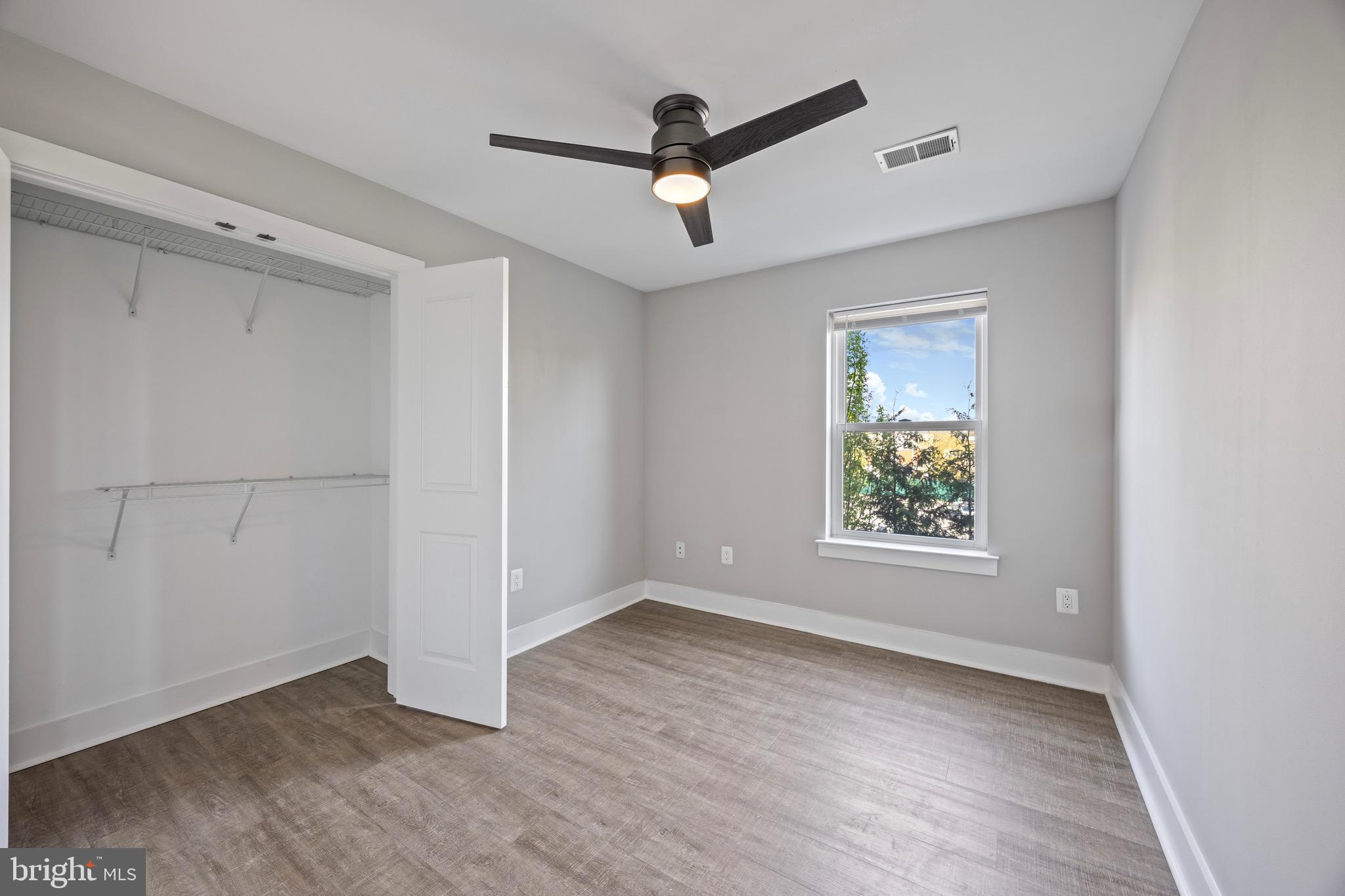 ROXBOROUGH - Residential Lease