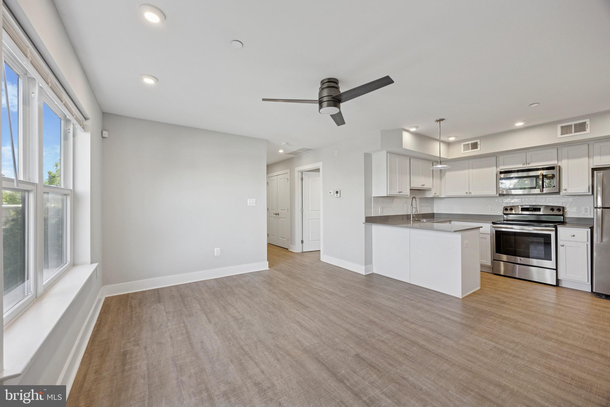 ROXBOROUGH - Residential Lease