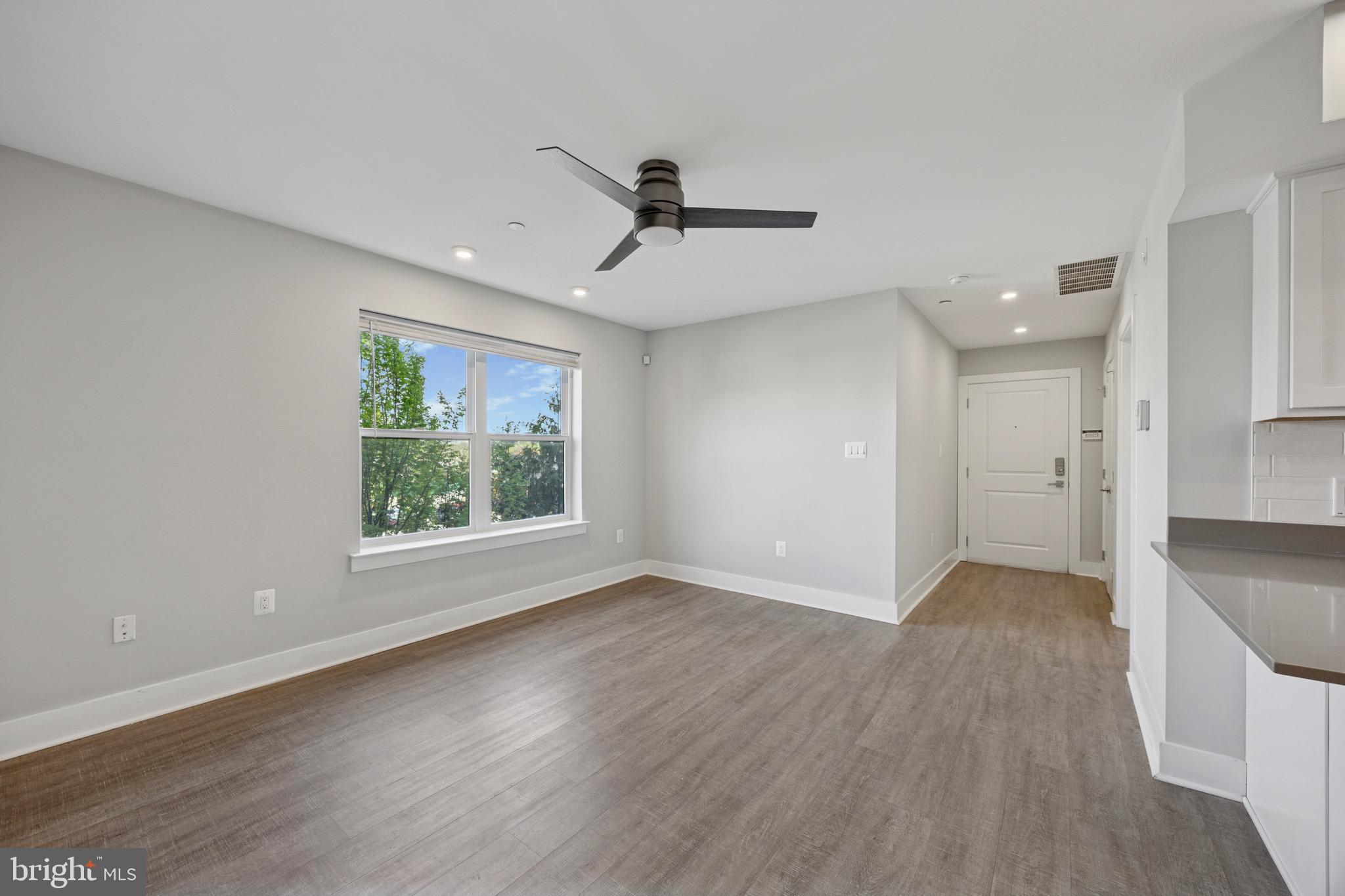 ROXBOROUGH - Residential Lease