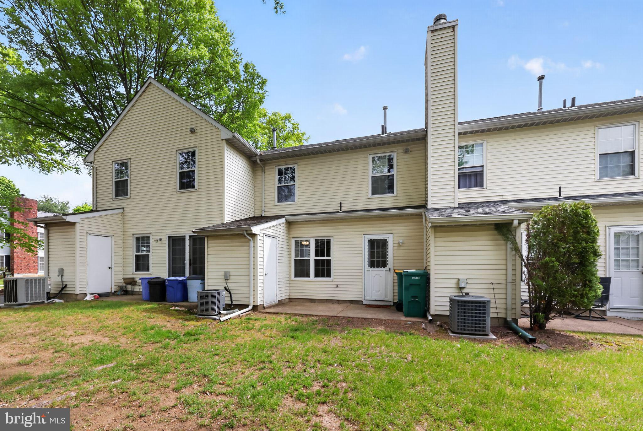 OXFORD CROSSING - Residential