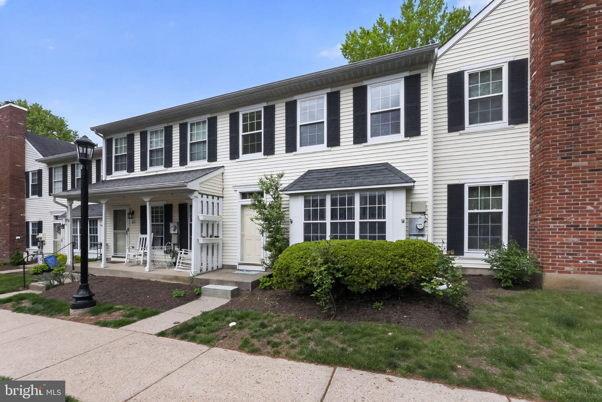 OXFORD CROSSING - Residential