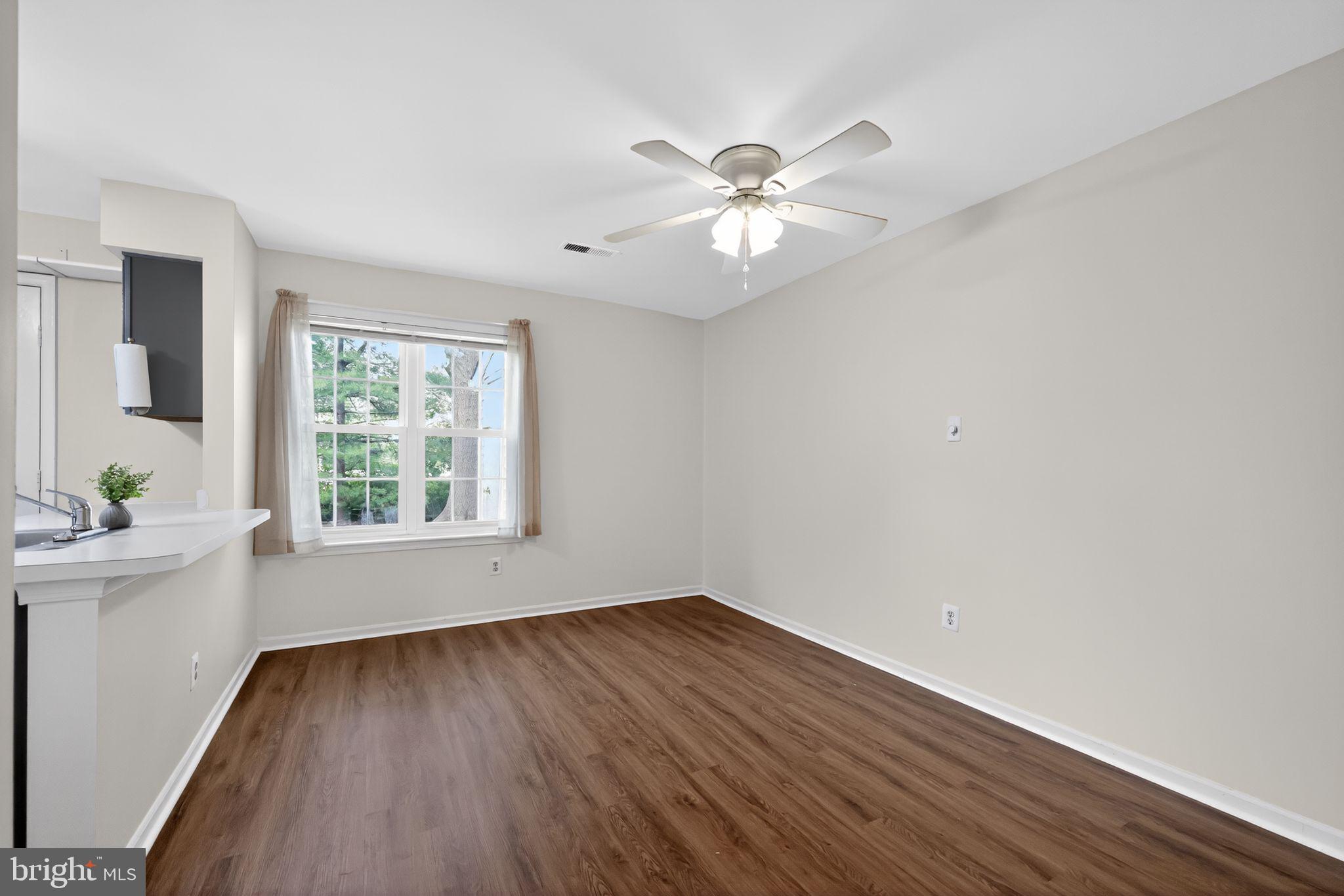OXFORD CROSSING - Residential