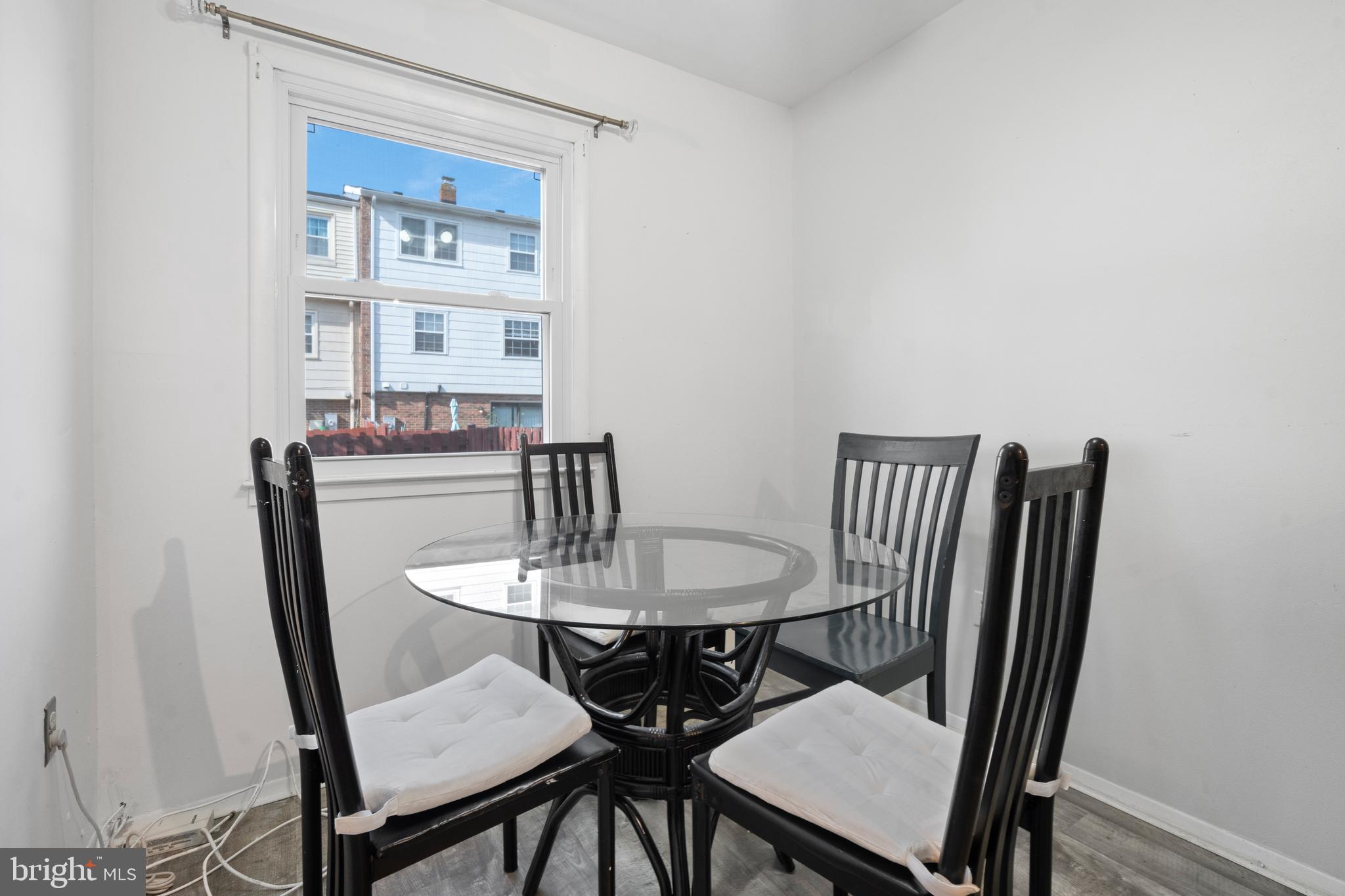 WILLIAMSTOWN - Residential