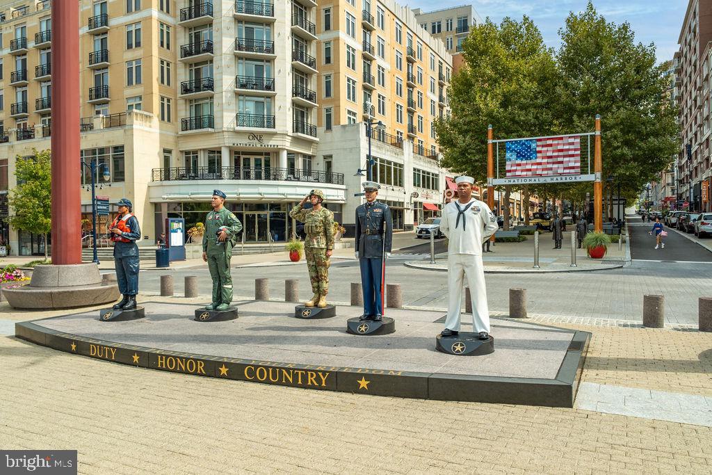THE FLATS AT NATIONAL HARBOR - Residential