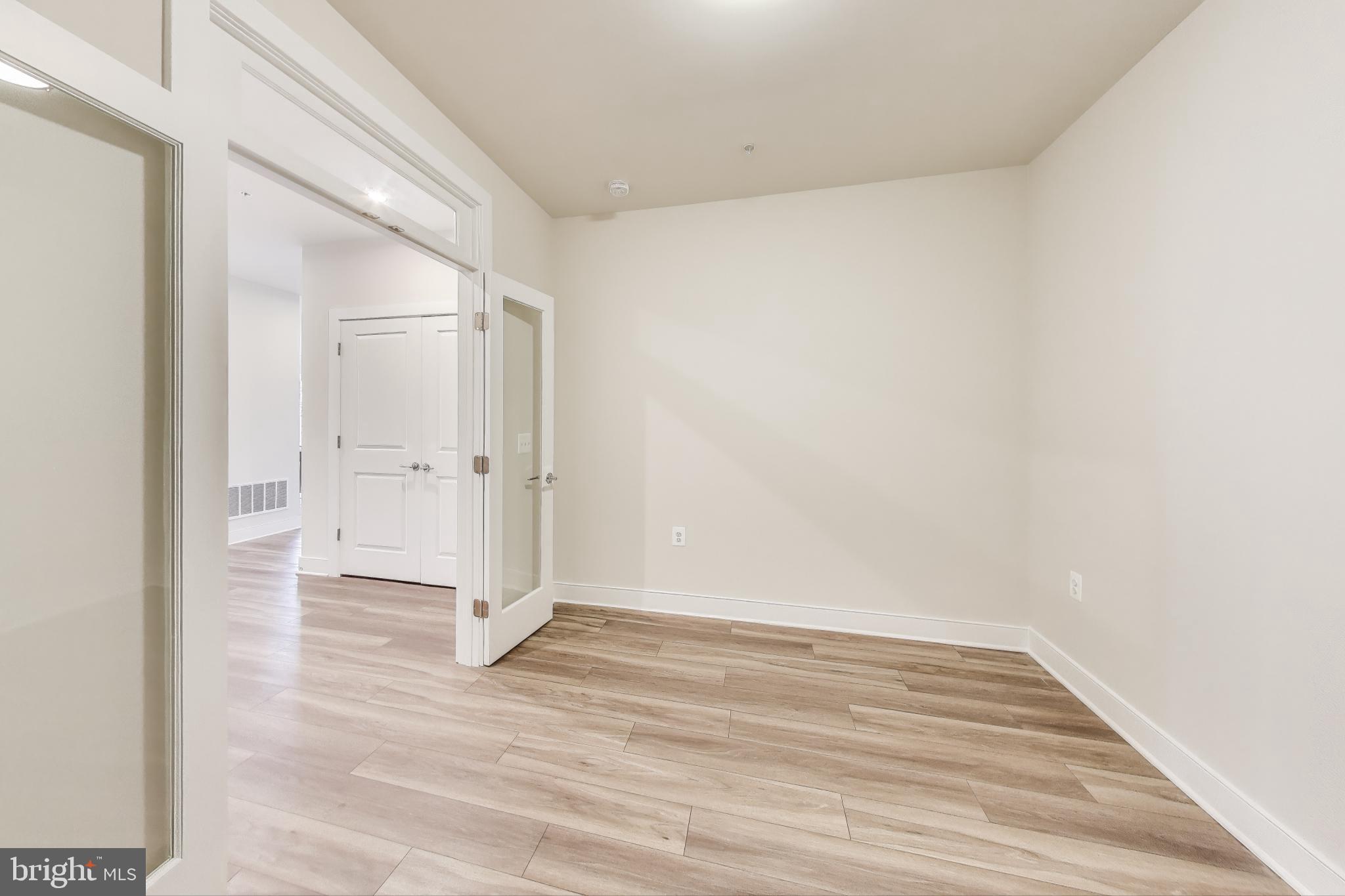 THE FLATS AT NATIONAL HARBOR - Residential