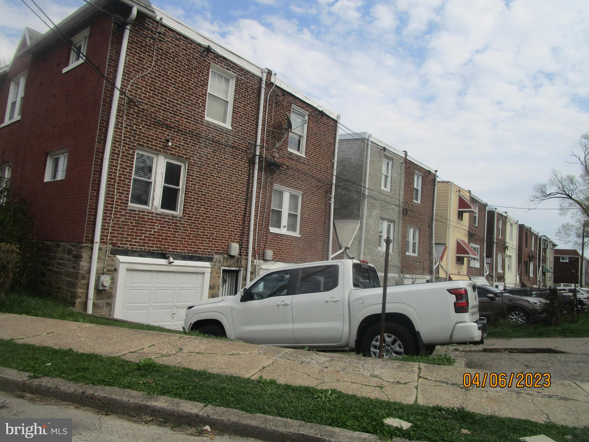 WEST OAK LANE - Residential