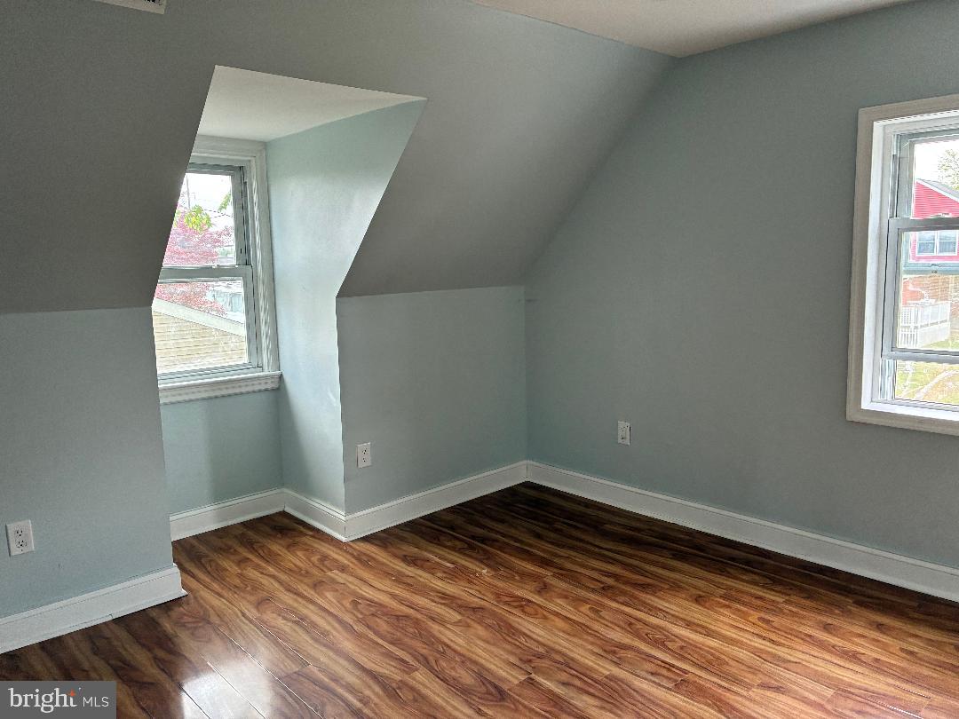 CROYDON MANOR - Residential