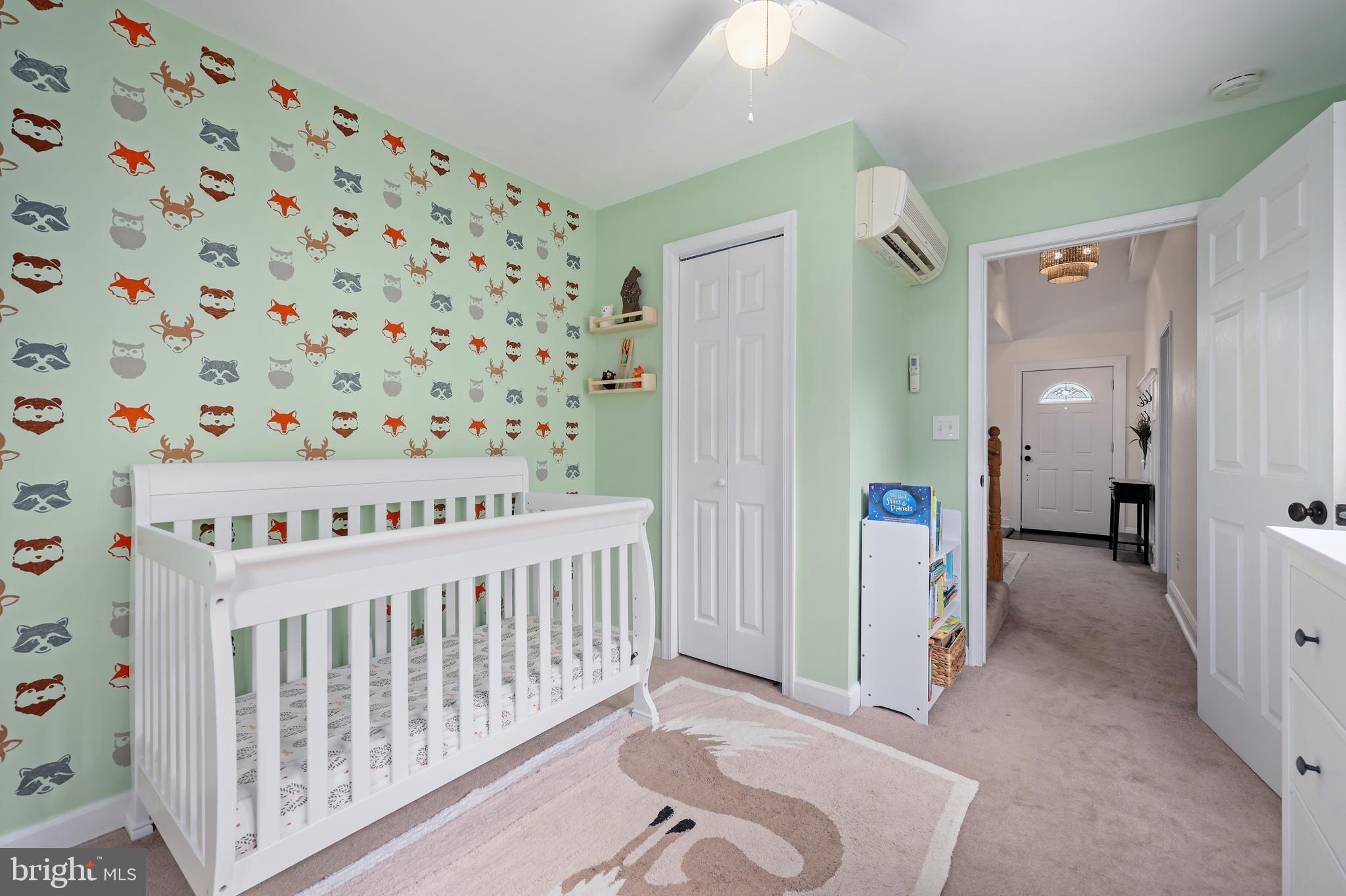 ADDISON HEIGHTS - Residential