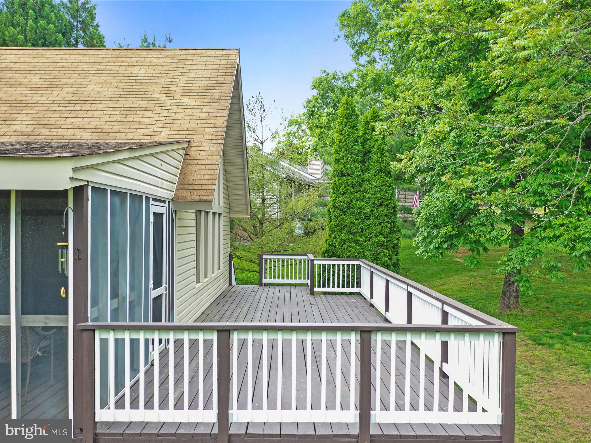 THE WOODS - Residential