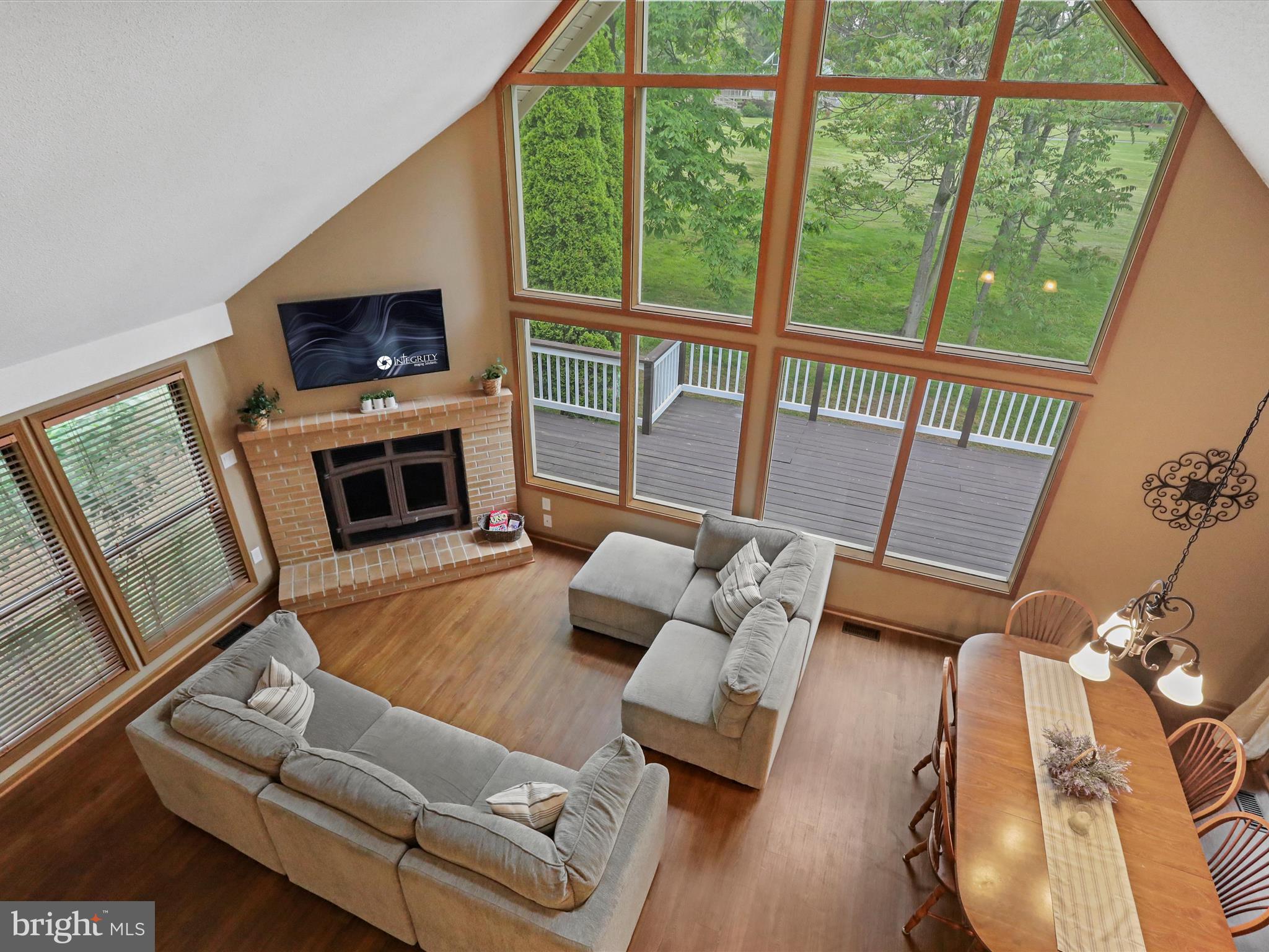 THE WOODS - Residential