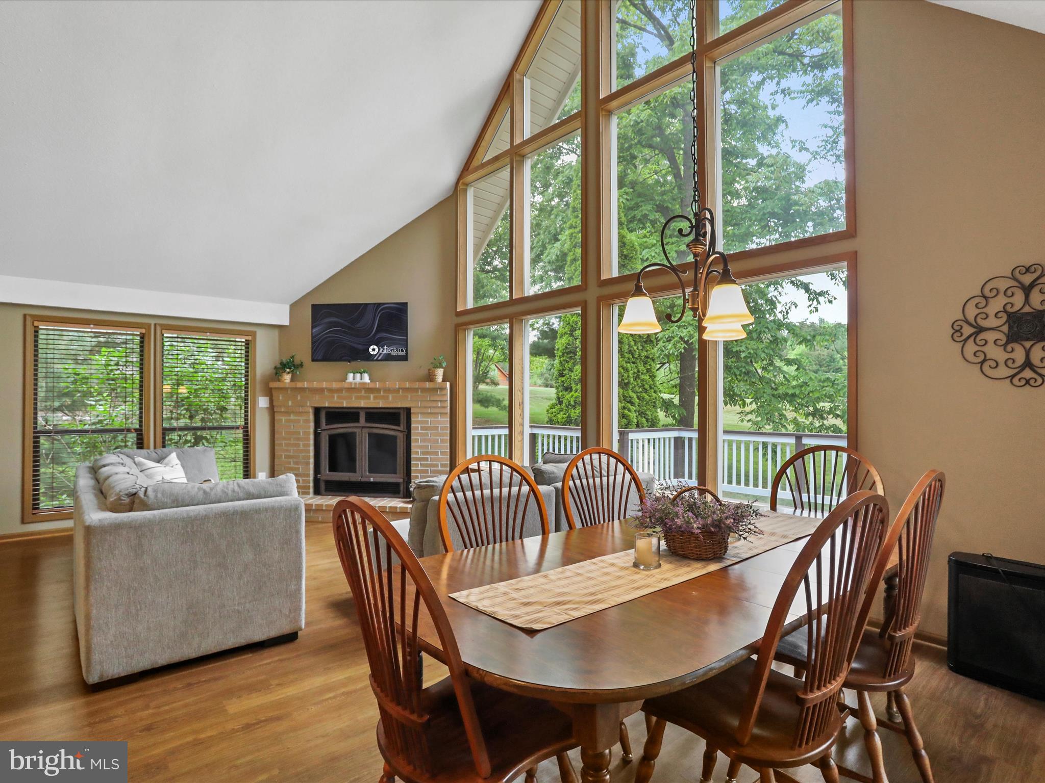 THE WOODS - Residential