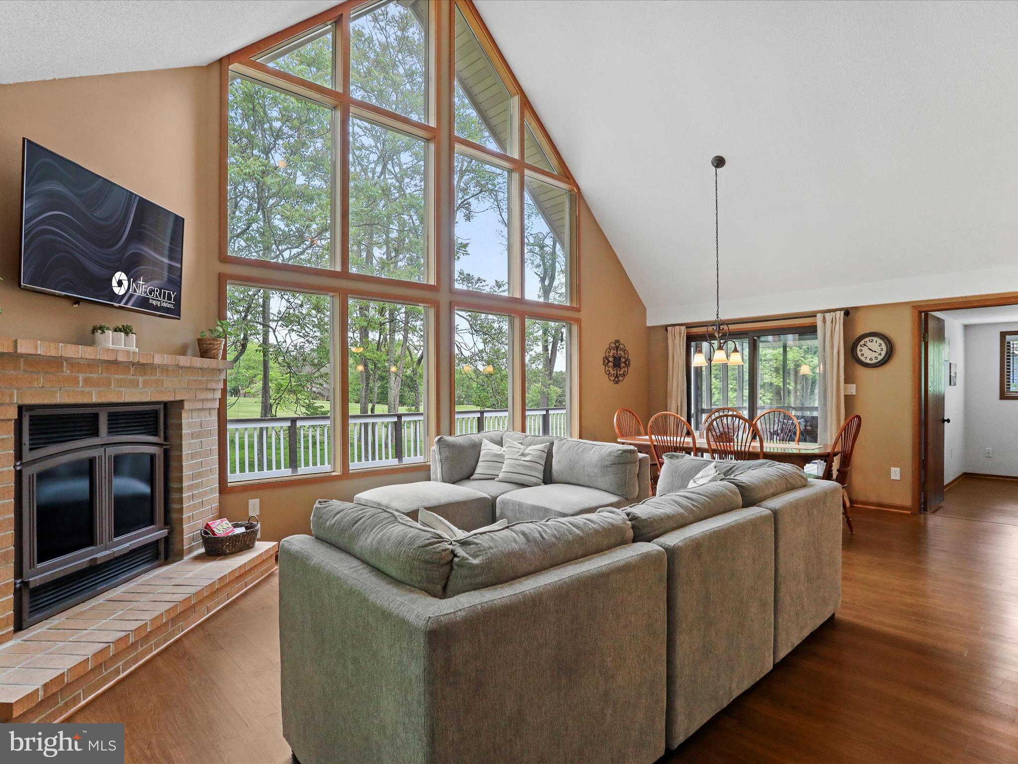 THE WOODS - Residential