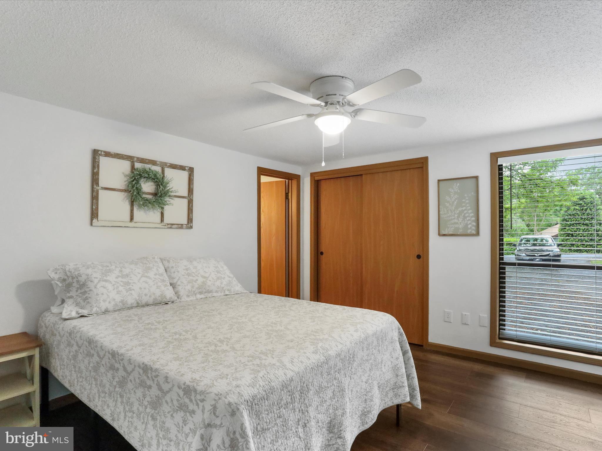 THE WOODS - Residential