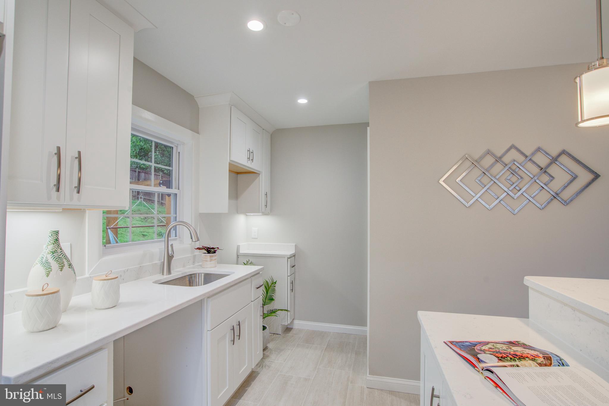 CLAREMONT - Residential