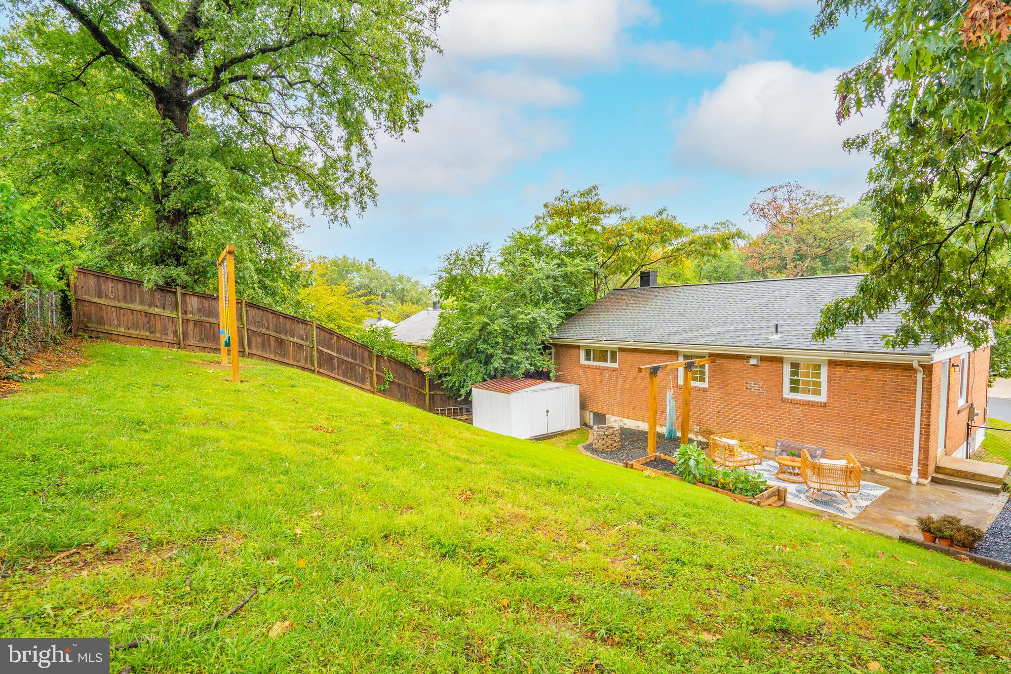 CLAREMONT - Residential