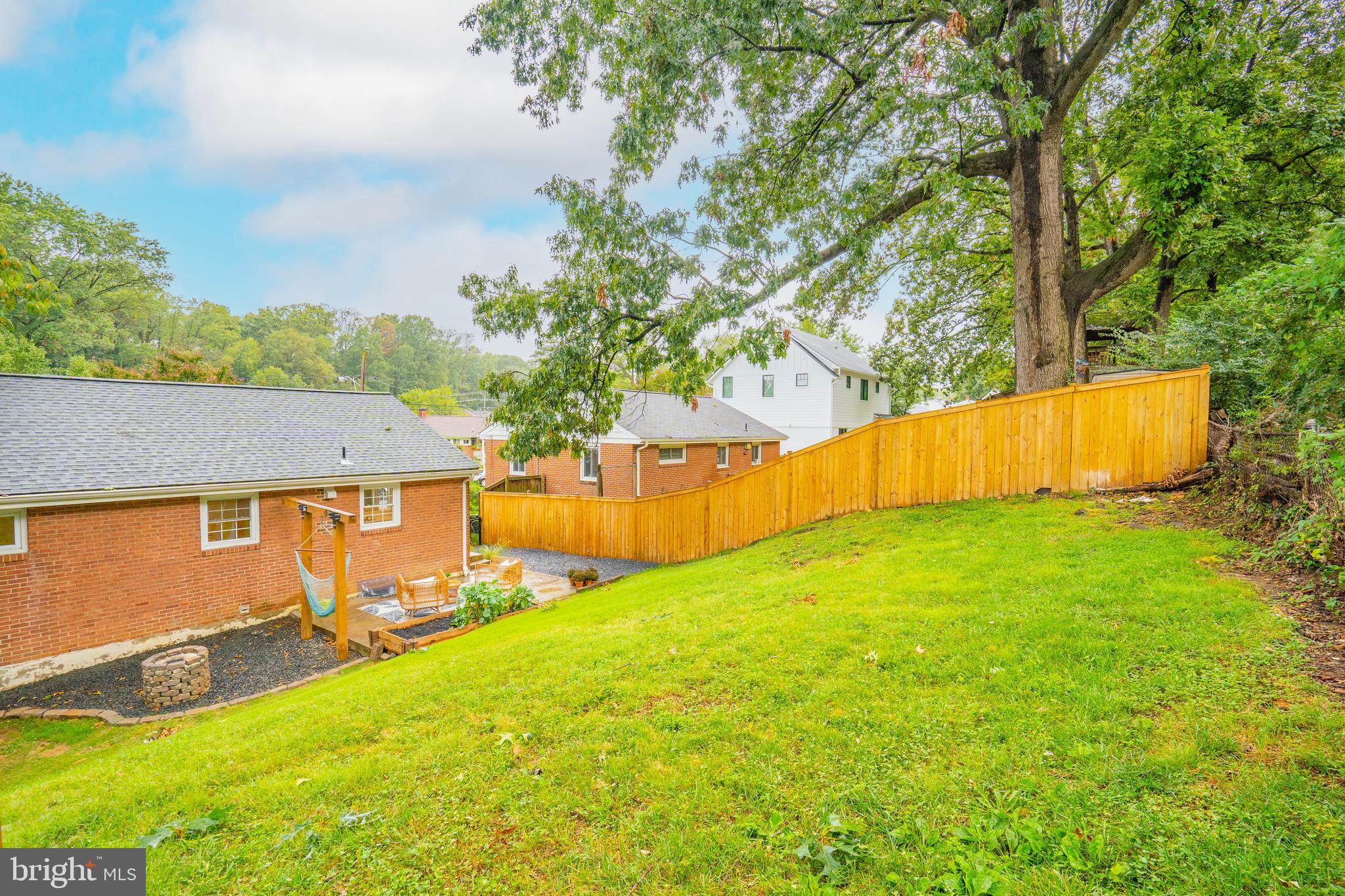 CLAREMONT - Residential