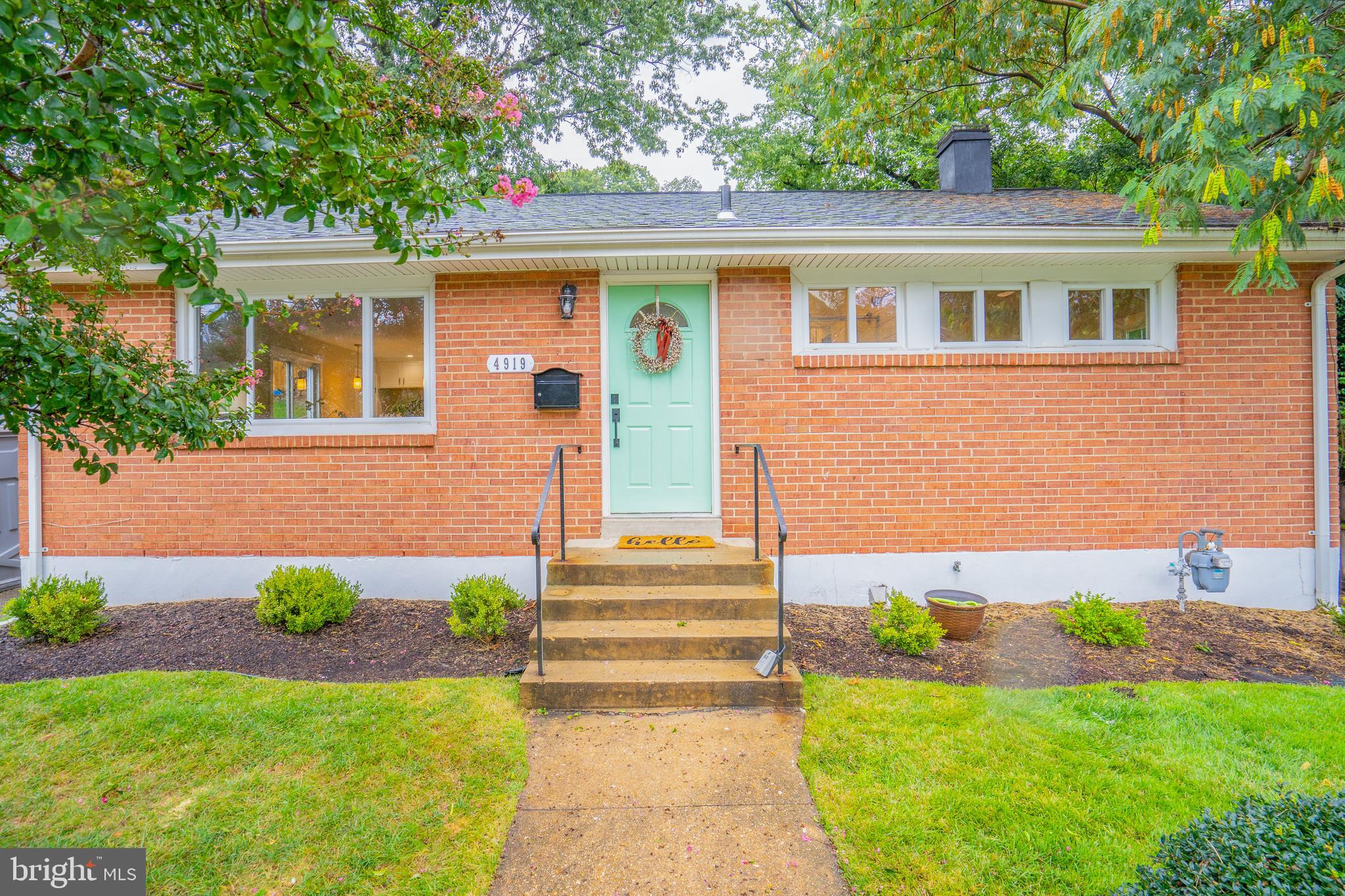 CLAREMONT - Residential