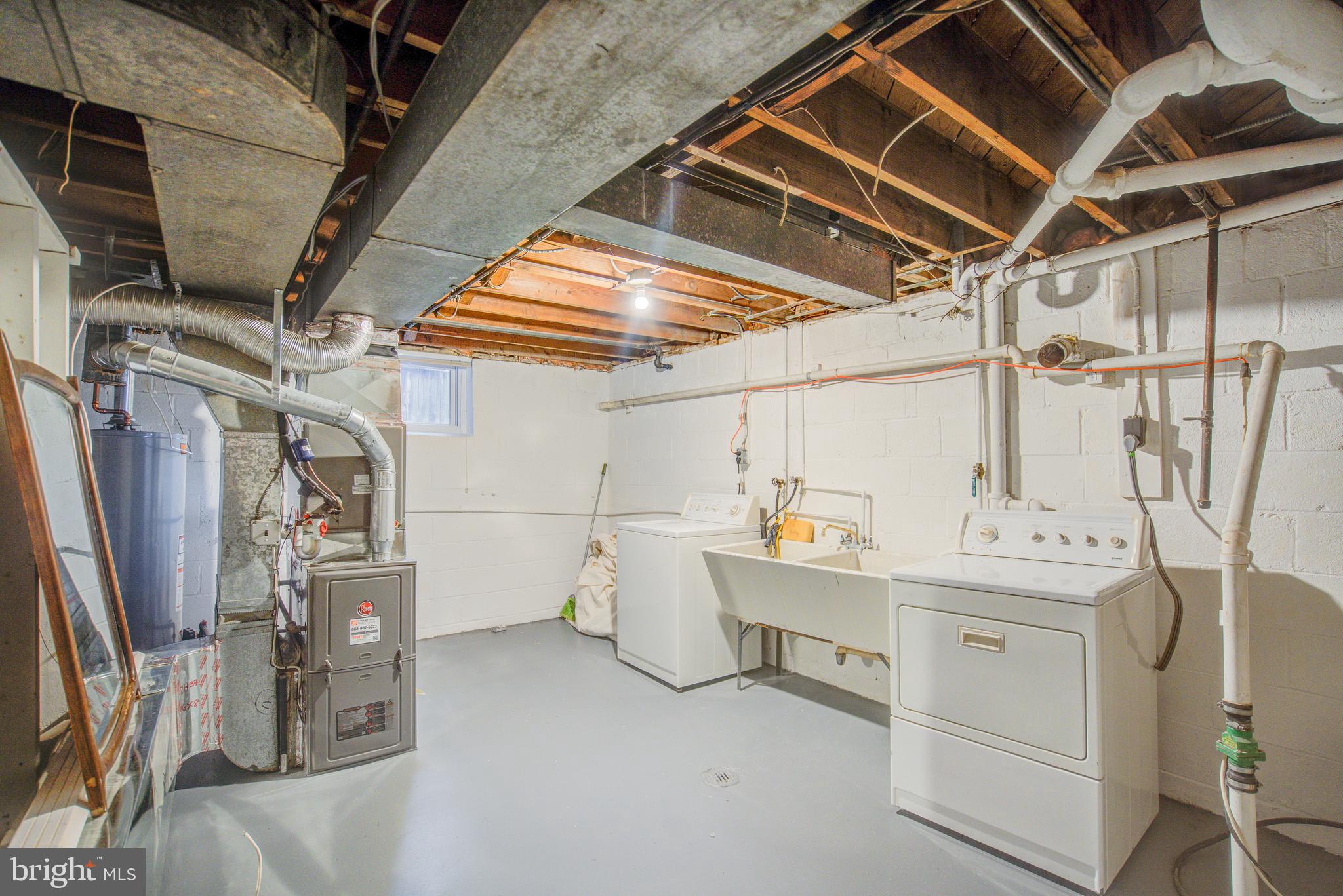 CLAREMONT - Residential