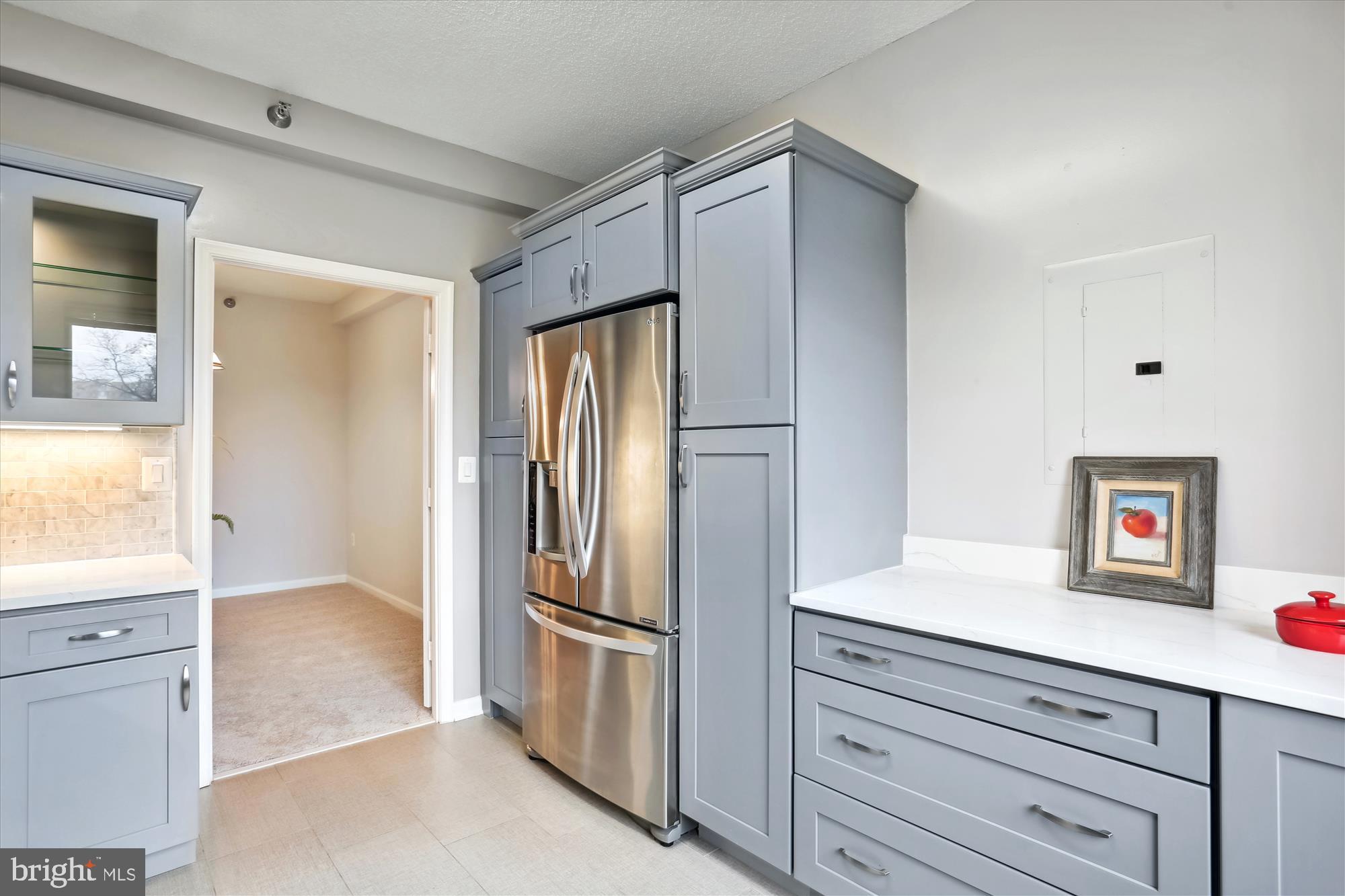 LEISURE WORLD - Residential