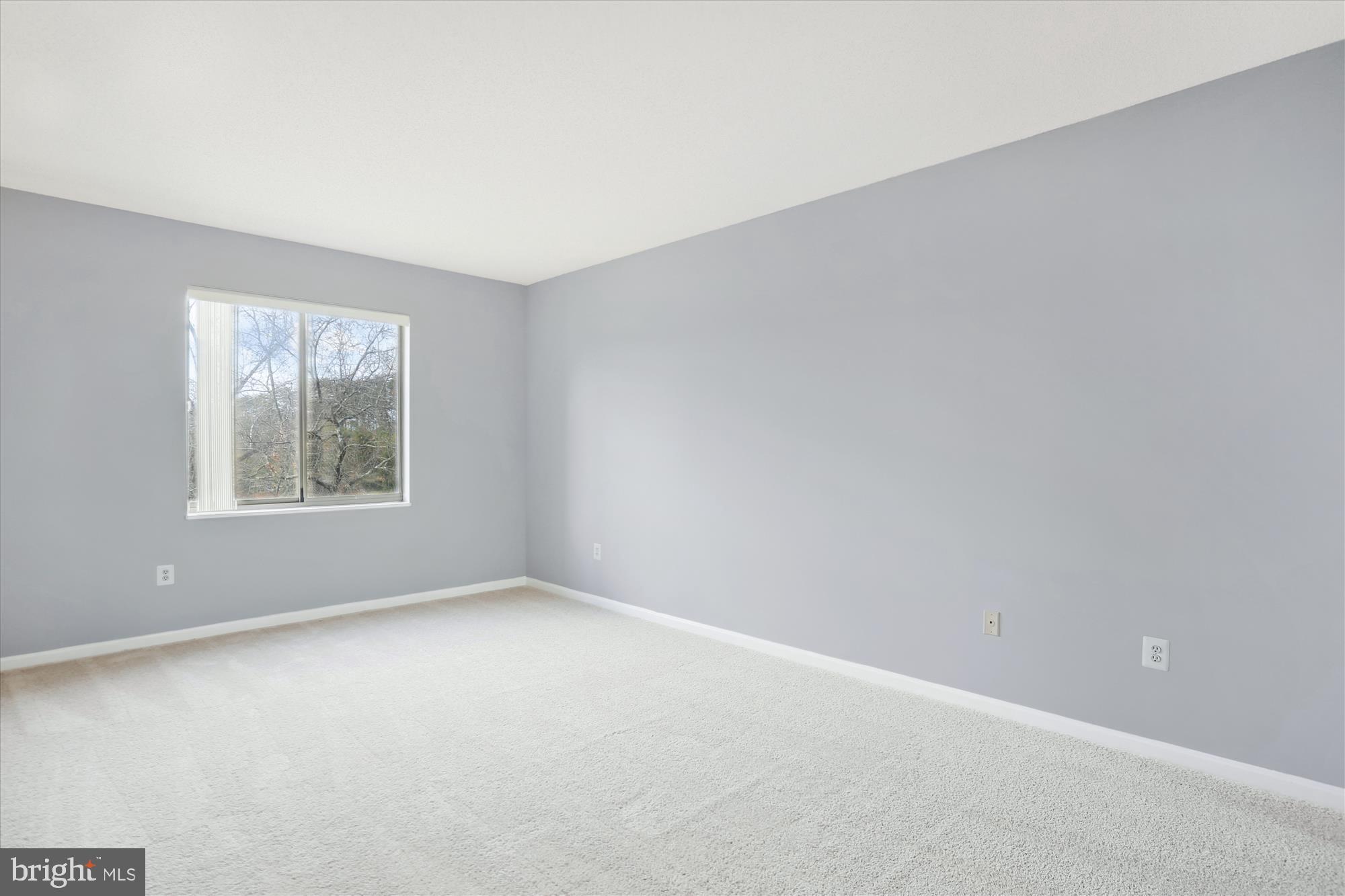 LEISURE WORLD - Residential