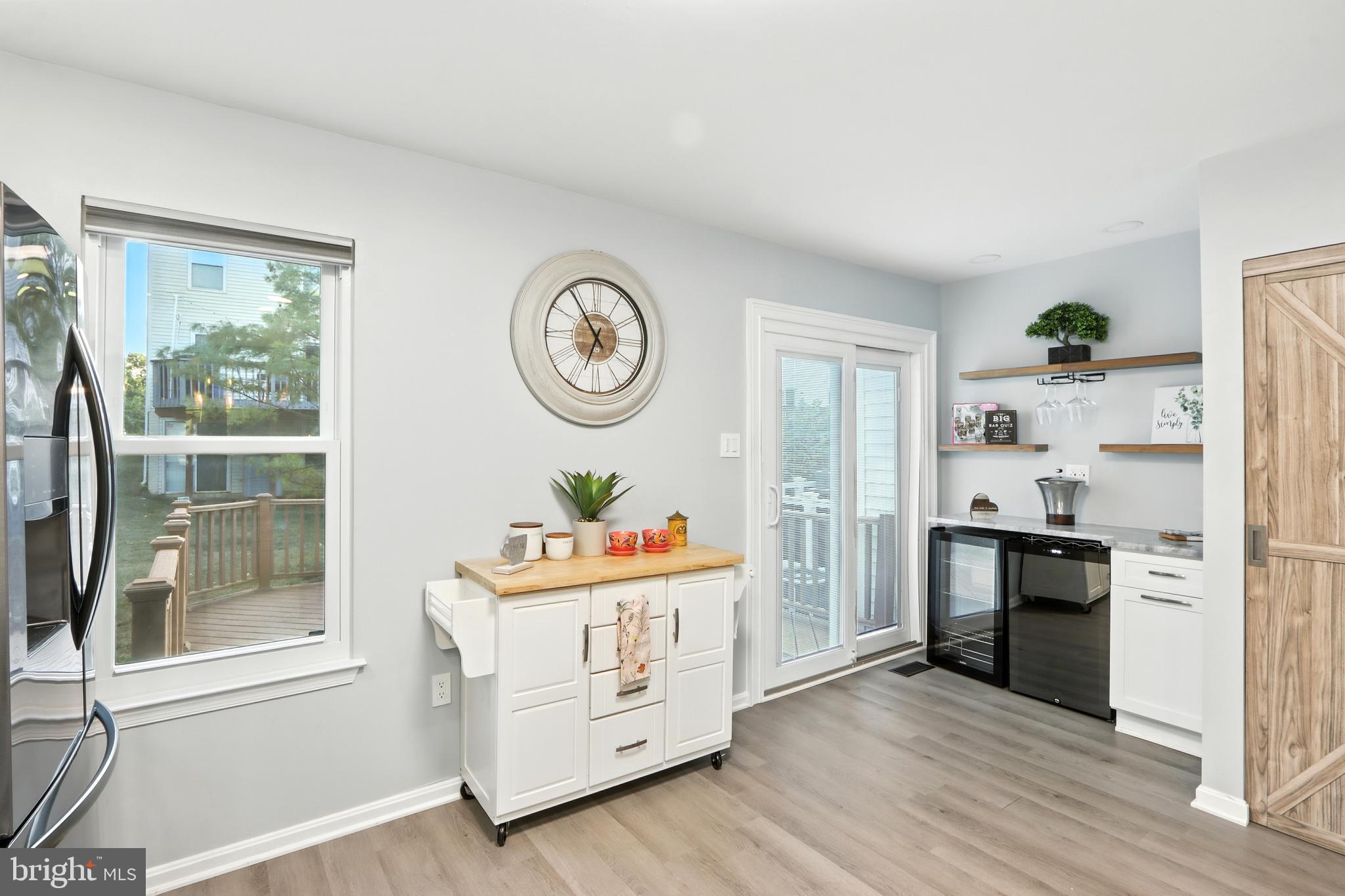 RIVERCHASE - Residential