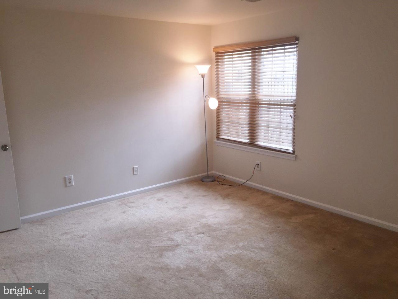 STOCKBRIDGE - Residential