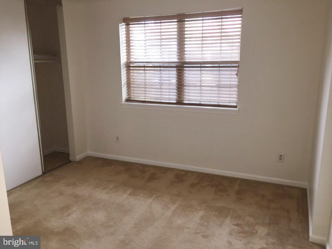 STOCKBRIDGE - Residential