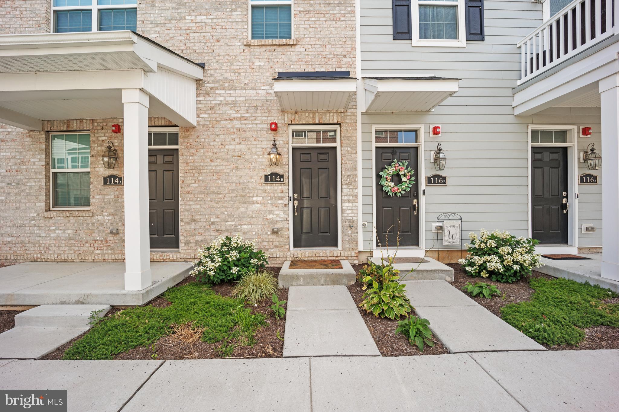 WATERSIDE - Residential