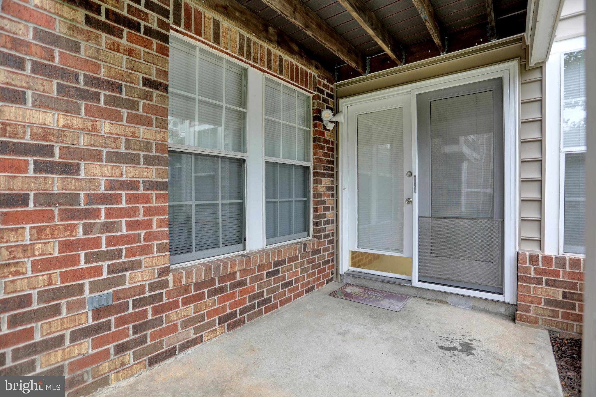 HARFORD COMMONS - Residential Lease