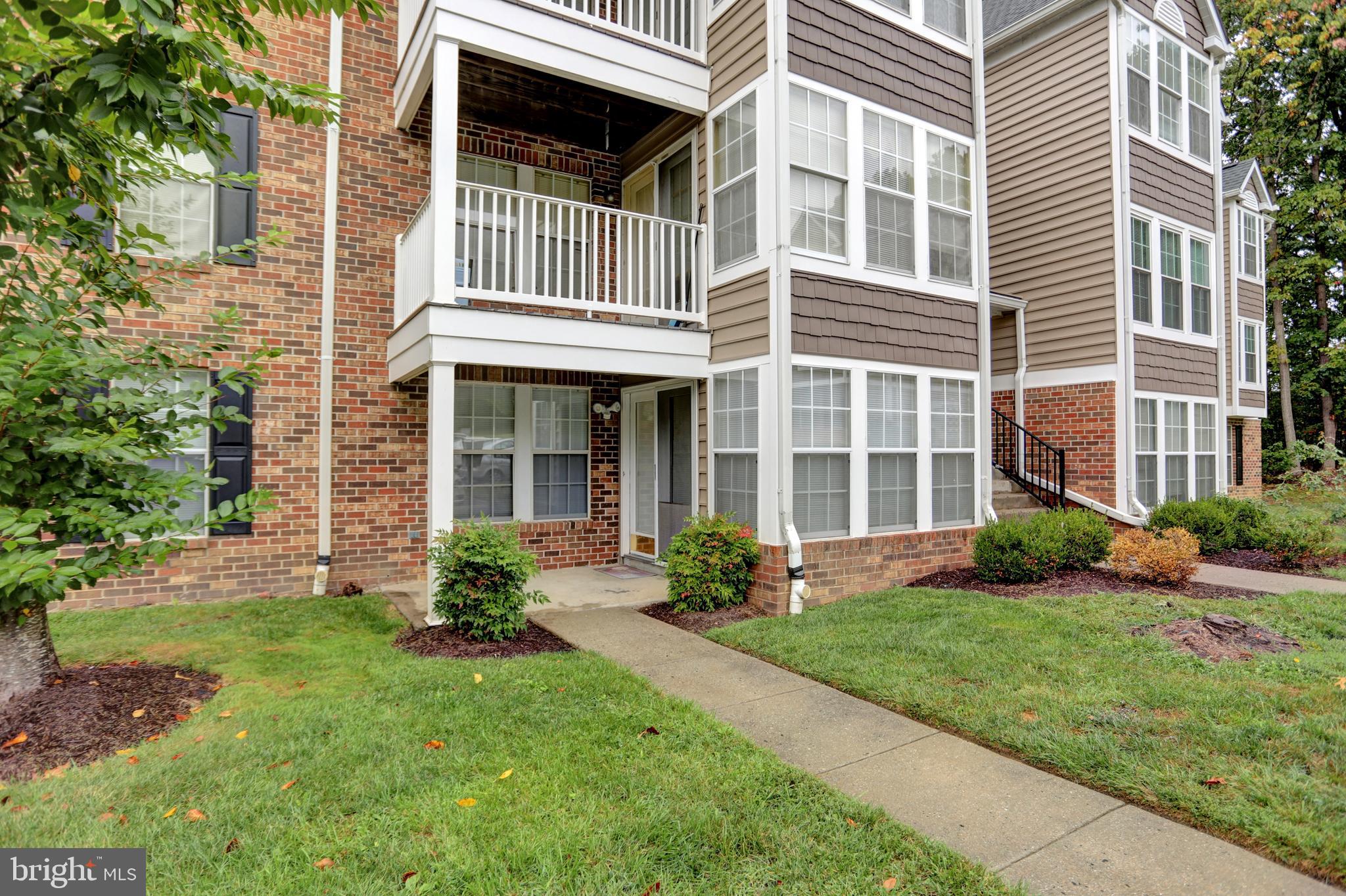 HARFORD COMMONS - Residential Lease