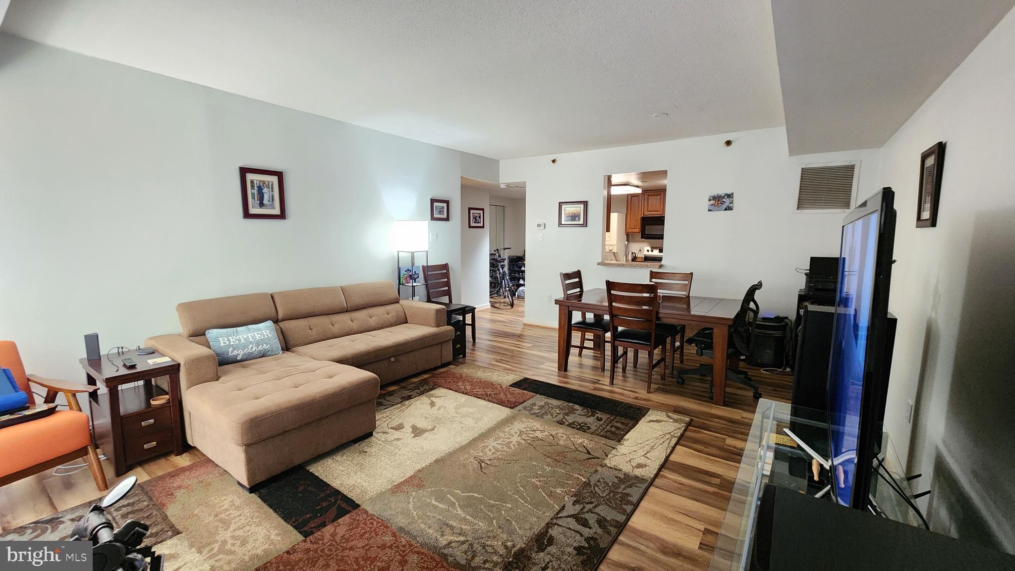 ROSSLYN - Residential