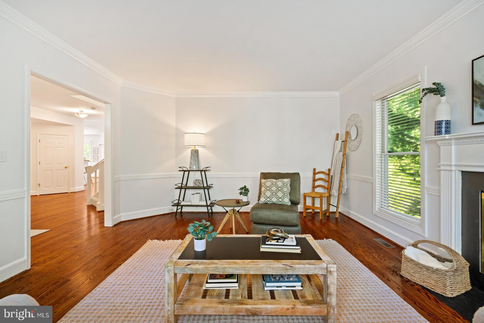 BELLEVUE FOREST - Residential