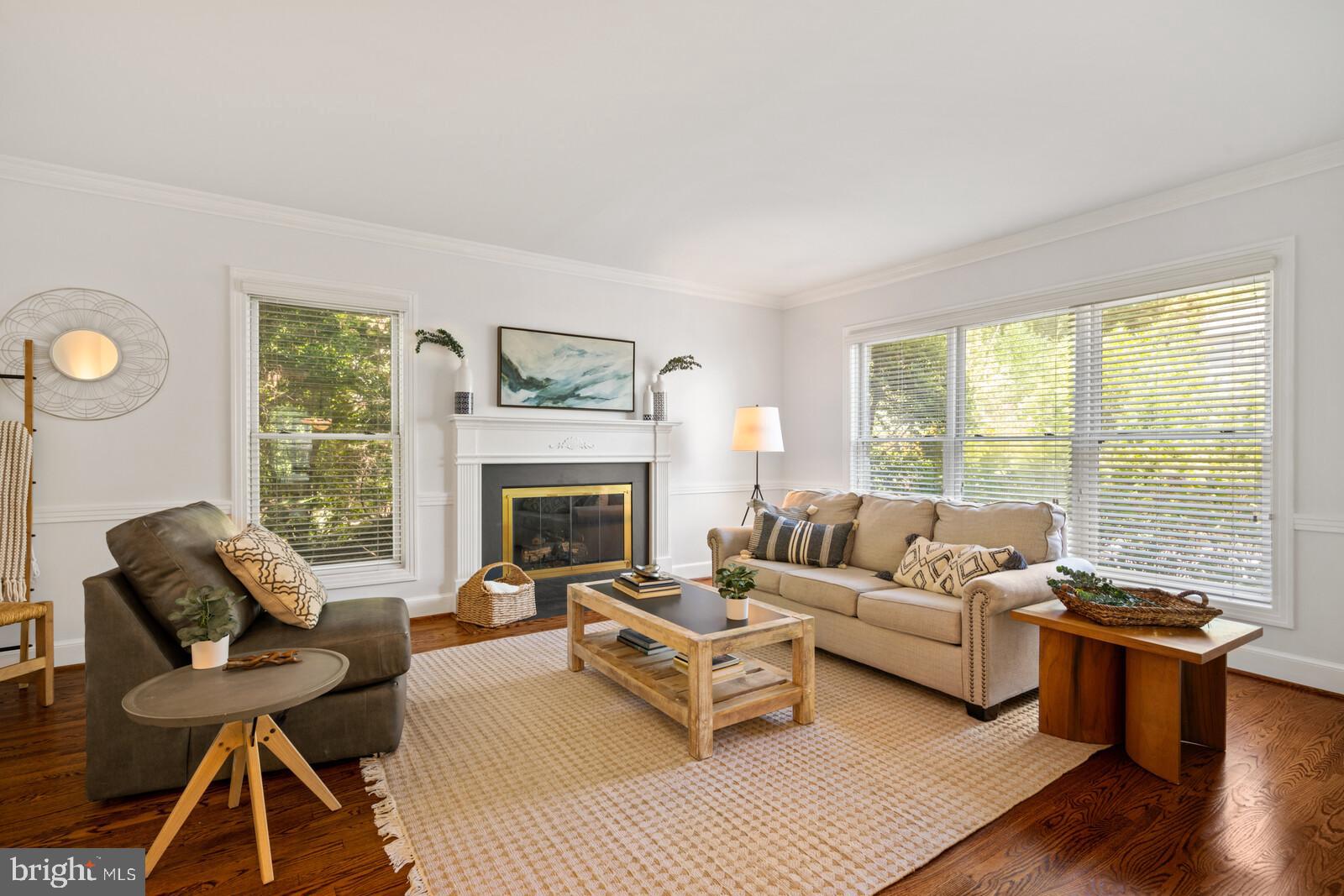 BELLEVUE FOREST - Residential