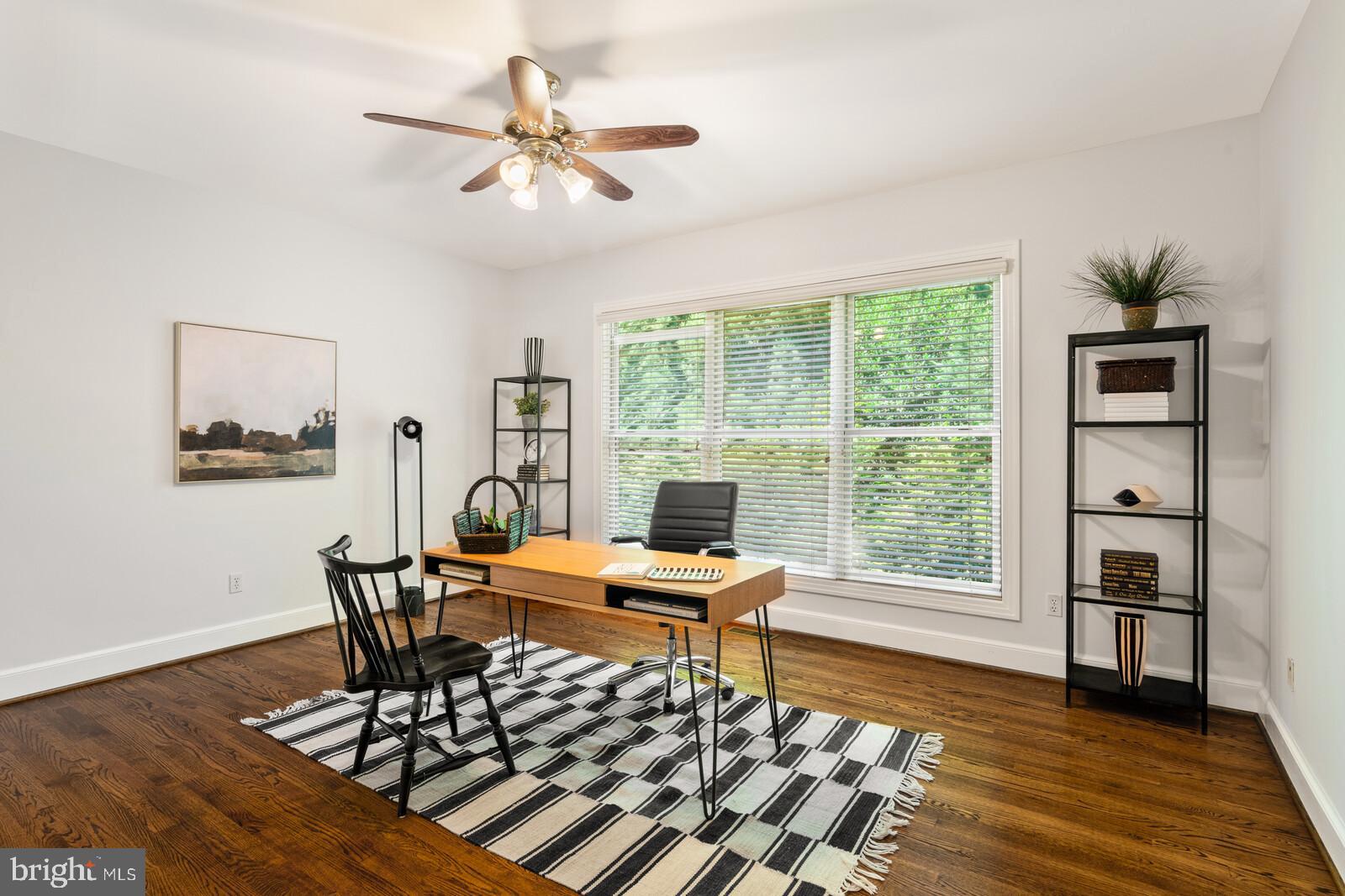 BELLEVUE FOREST - Residential