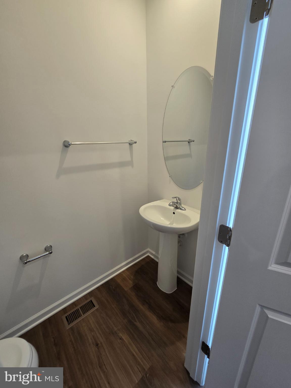 MARTINSBURG STATION - Residential Lease