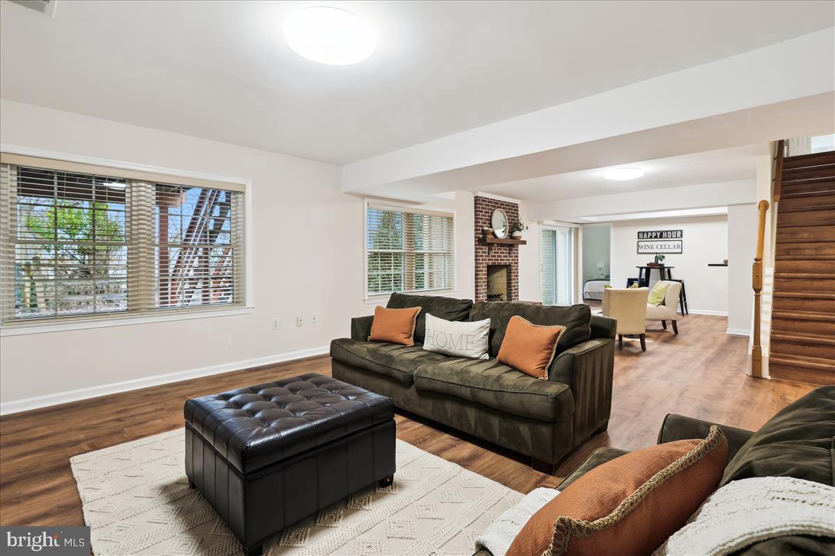 SUMMERFIELD - Residential