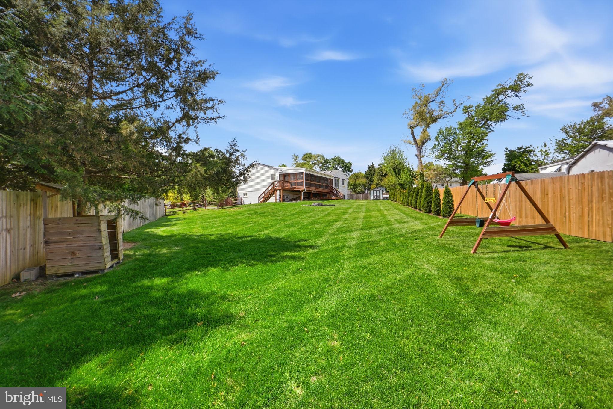 PINECREST ESTATES - Residential