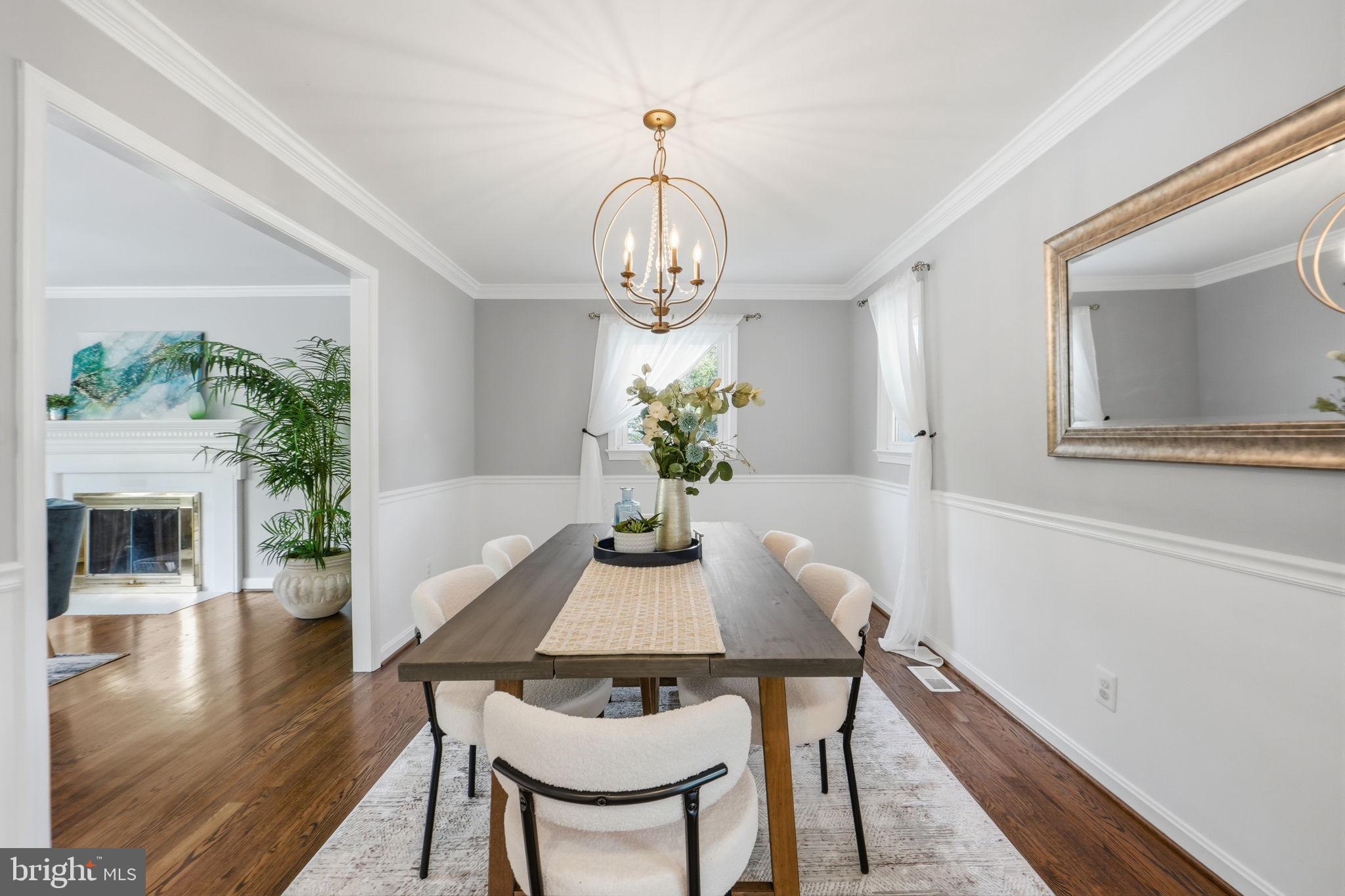 PINECREST ESTATES - Residential