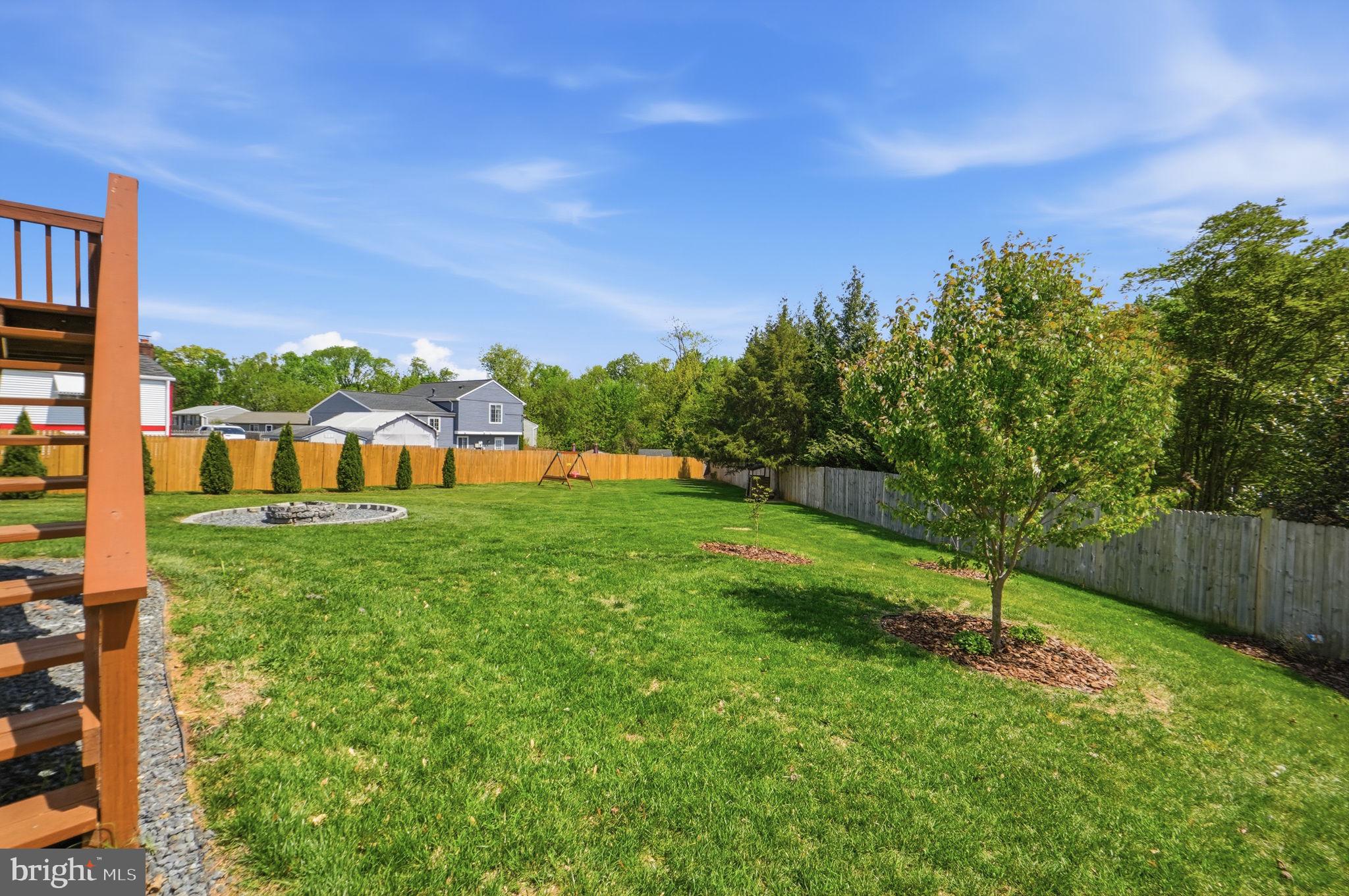 PINECREST ESTATES - Residential