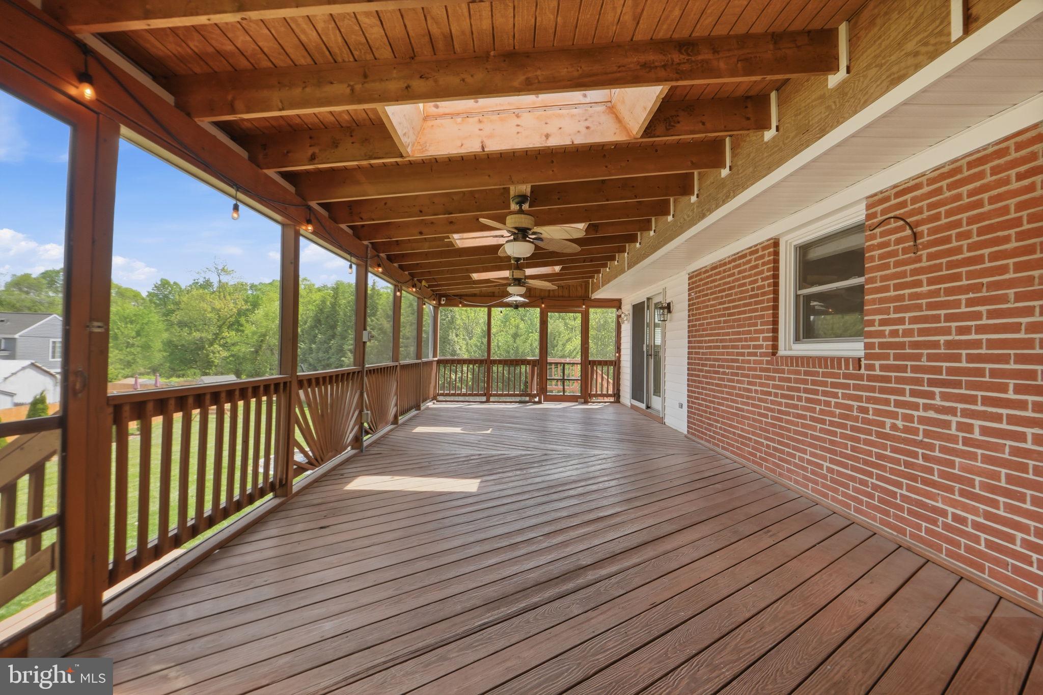 PINECREST ESTATES - Residential