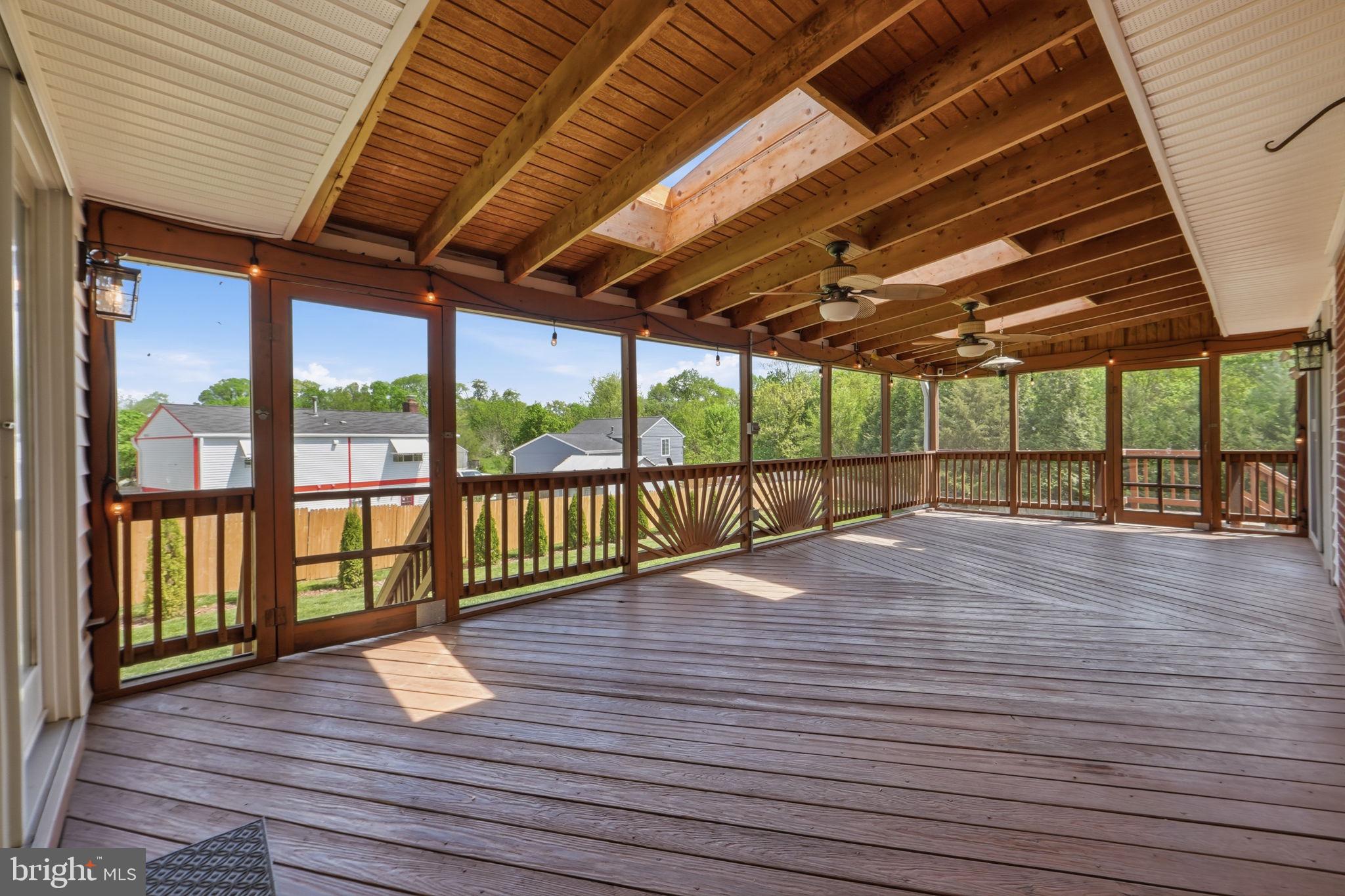 PINECREST ESTATES - Residential